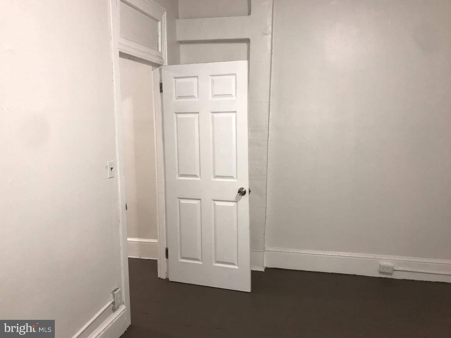 NORRISTOWN - Residential