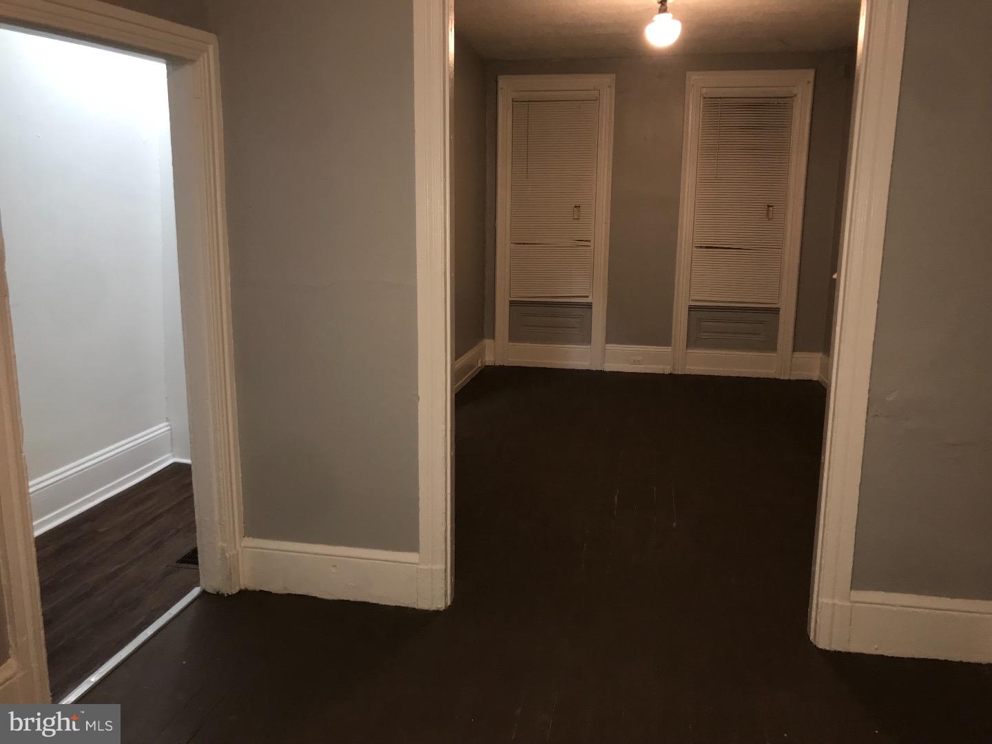 NORRISTOWN - Residential