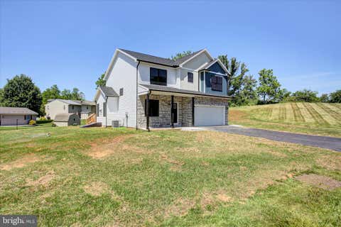 Homes For Sale - 695 Karvois Court Ct<br/> CHAMBERSBURG, PA 17202