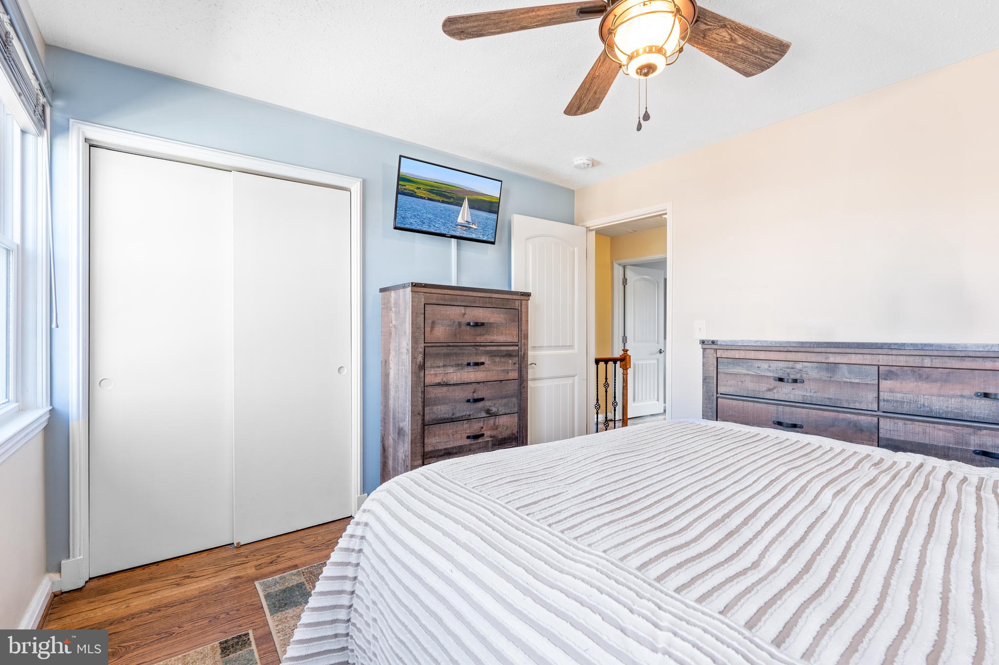 BEVERLY HILLS - Residential