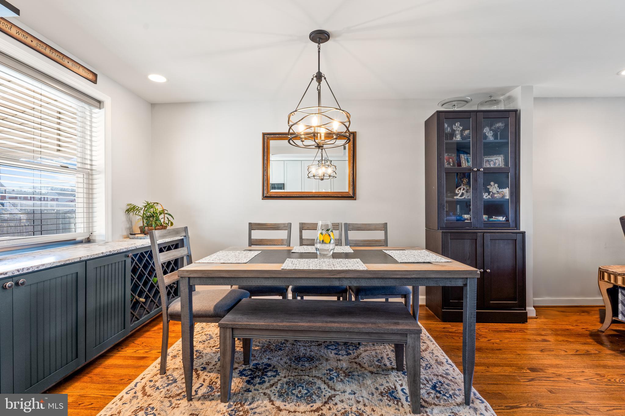 BEVERLY HILLS - Residential