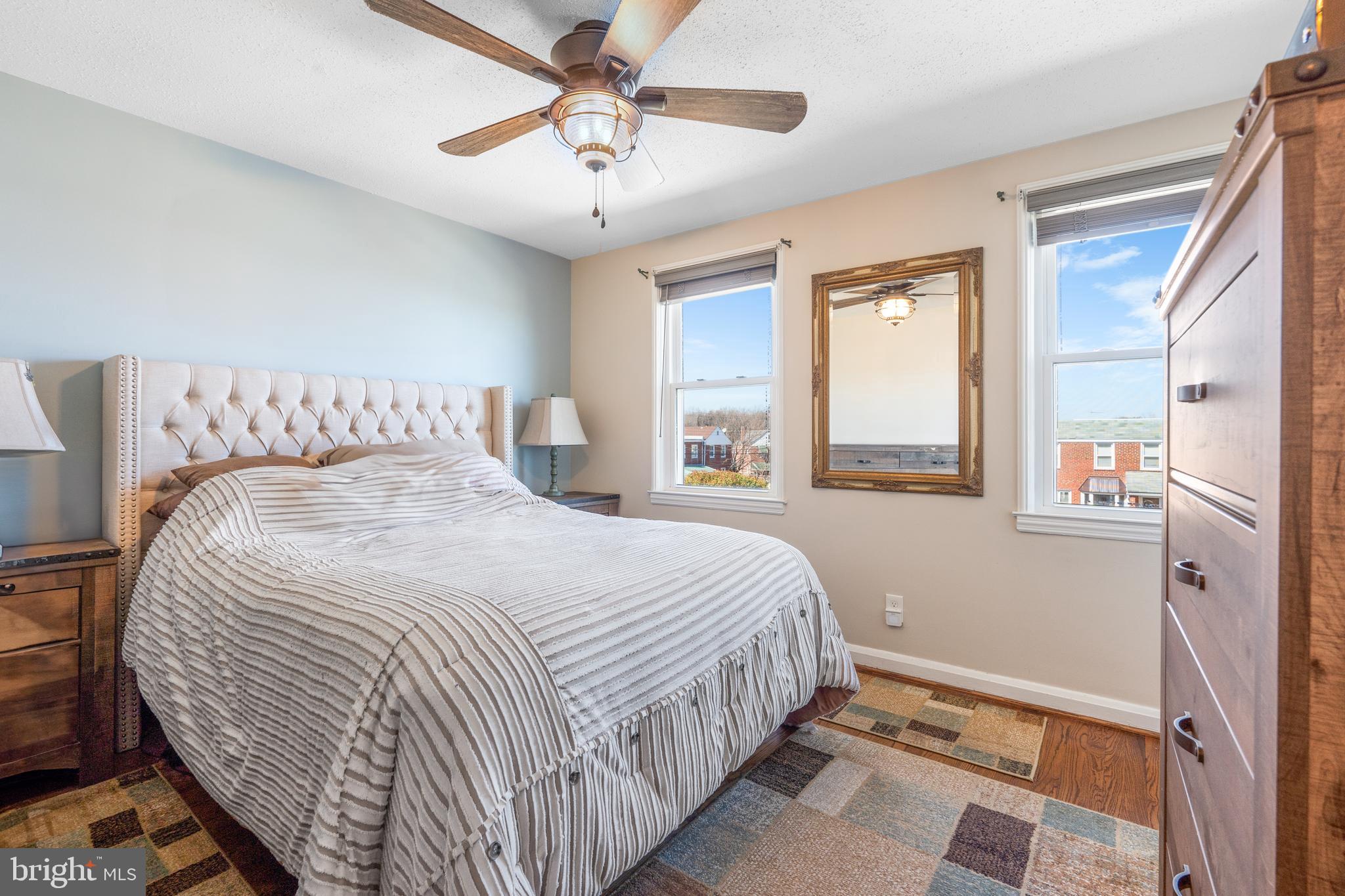 BEVERLY HILLS - Residential