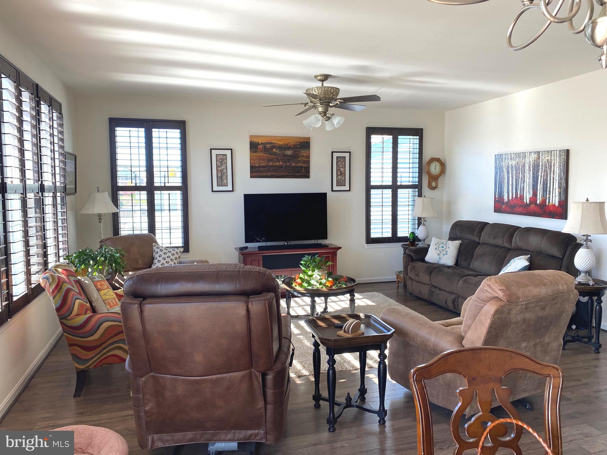 SHENANDOAH SPRINGS - Residential