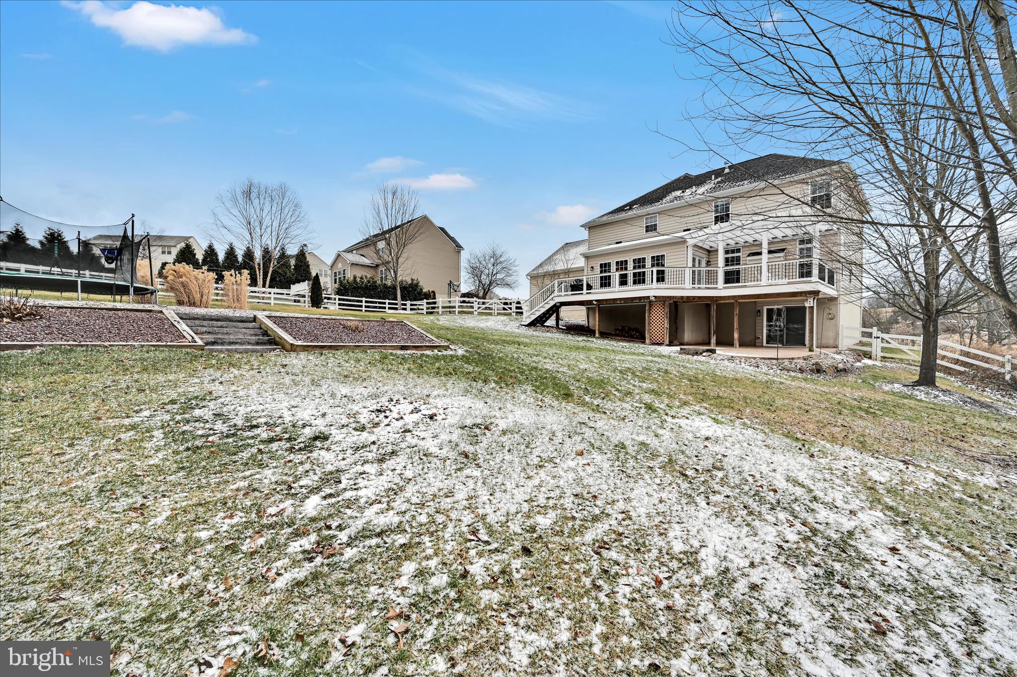 THE FIELDS AT CREEKV - Residential