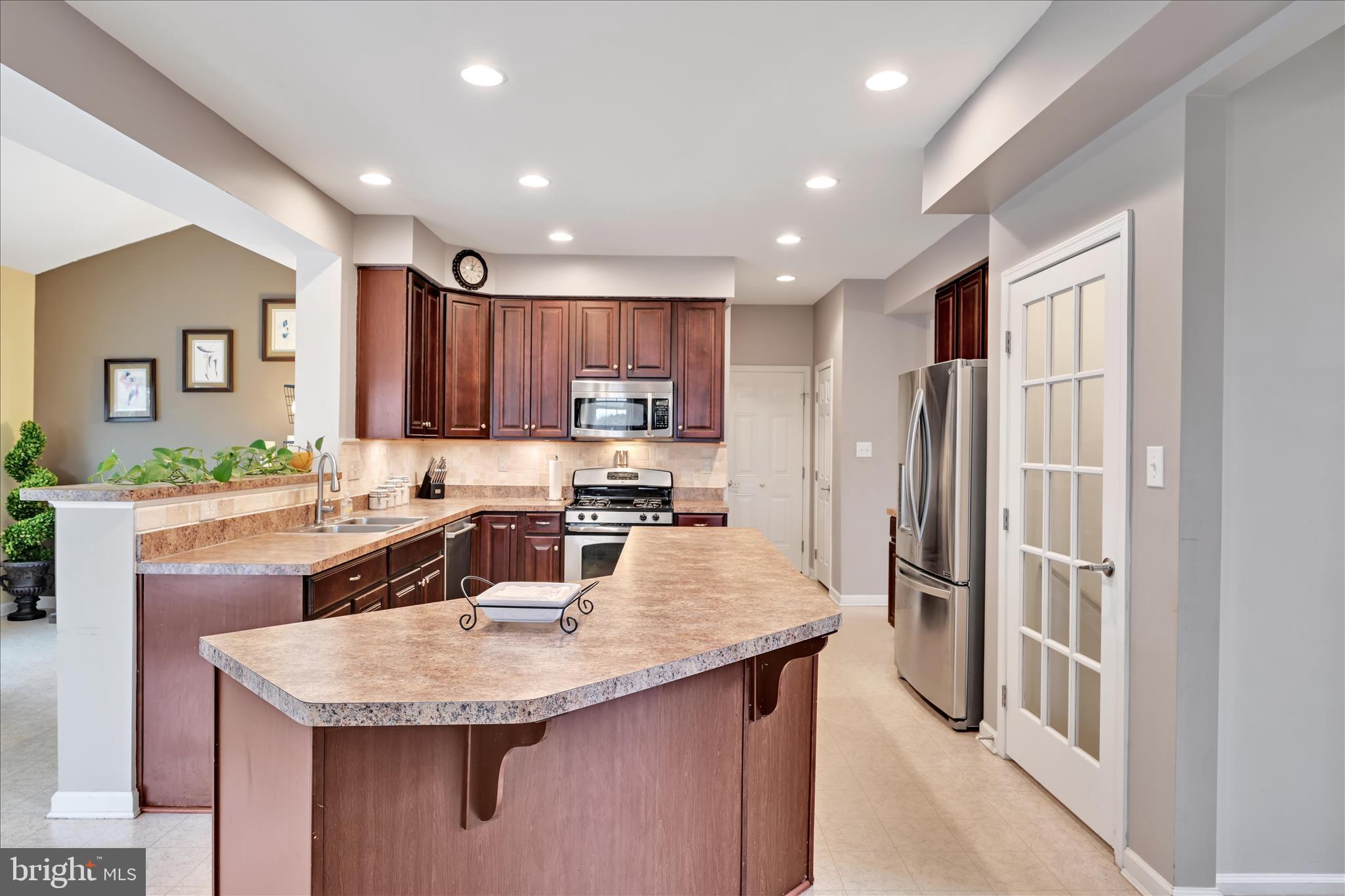 THE FIELDS AT CREEKV - Residential