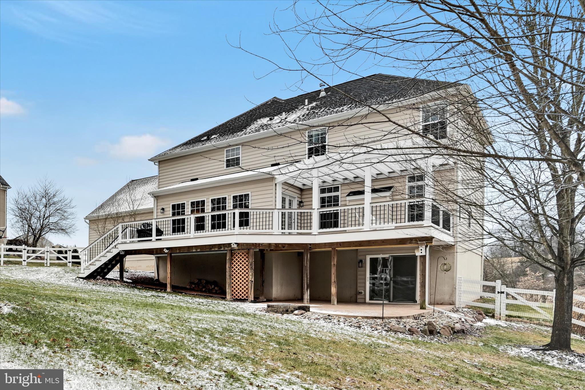 THE FIELDS AT CREEKV - Residential