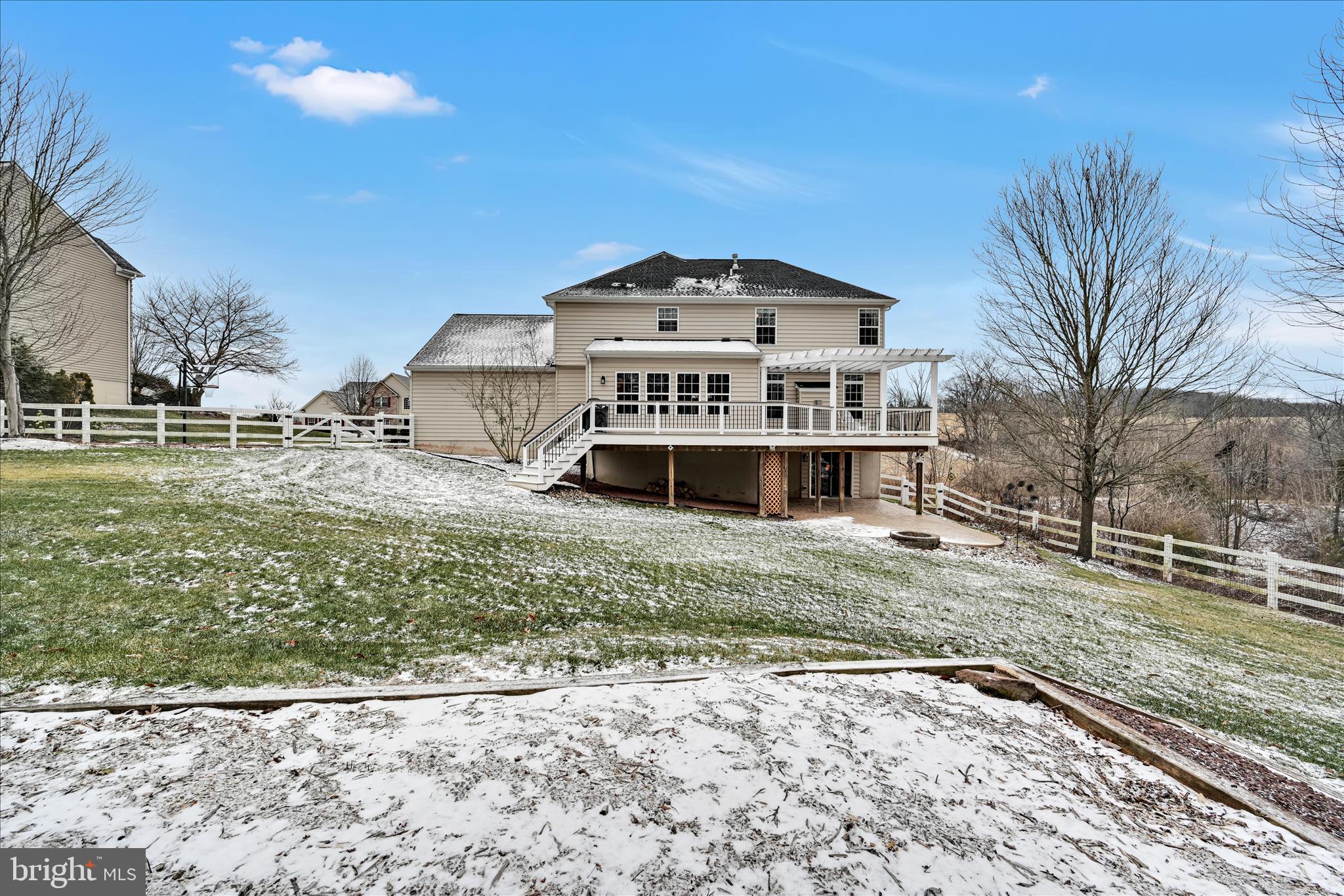 THE FIELDS AT CREEKV - Residential