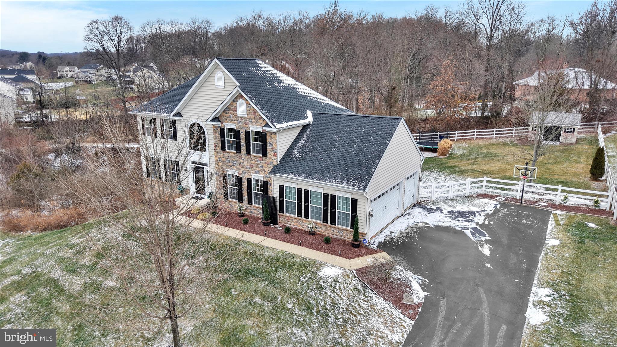 THE FIELDS AT CREEKV - Residential