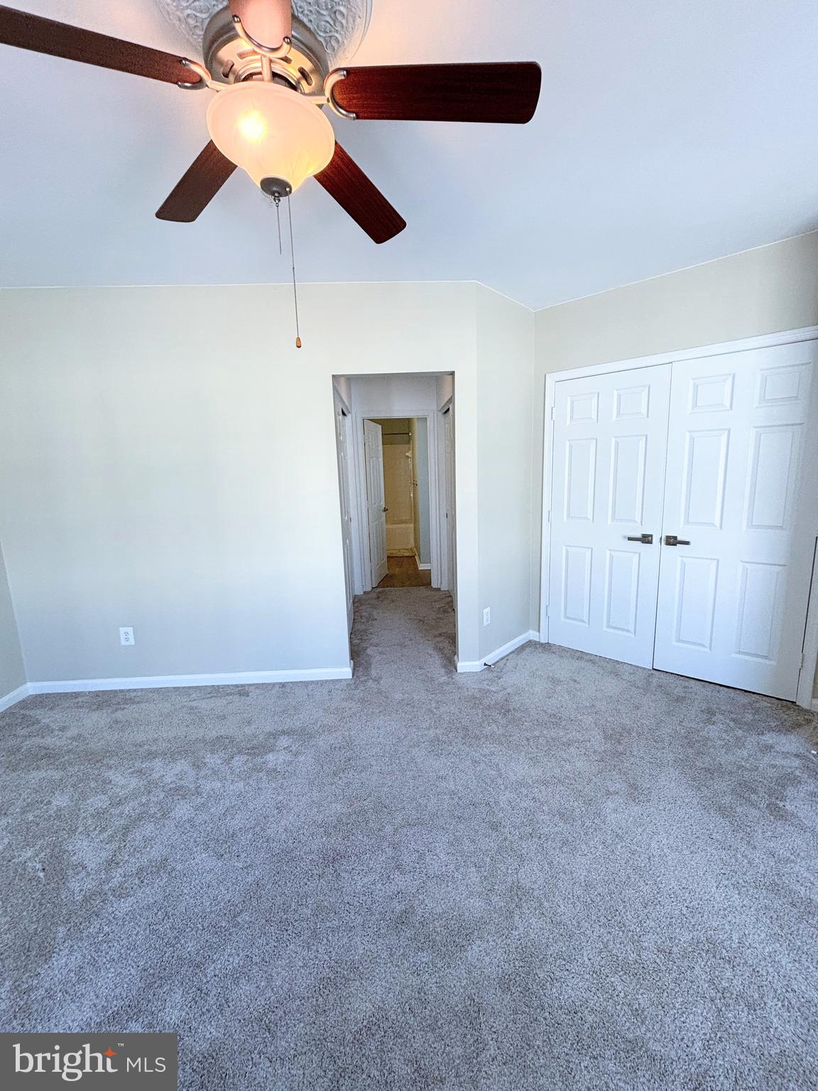 LAKESIDE AT SOUTH RIDING - Residential Lease