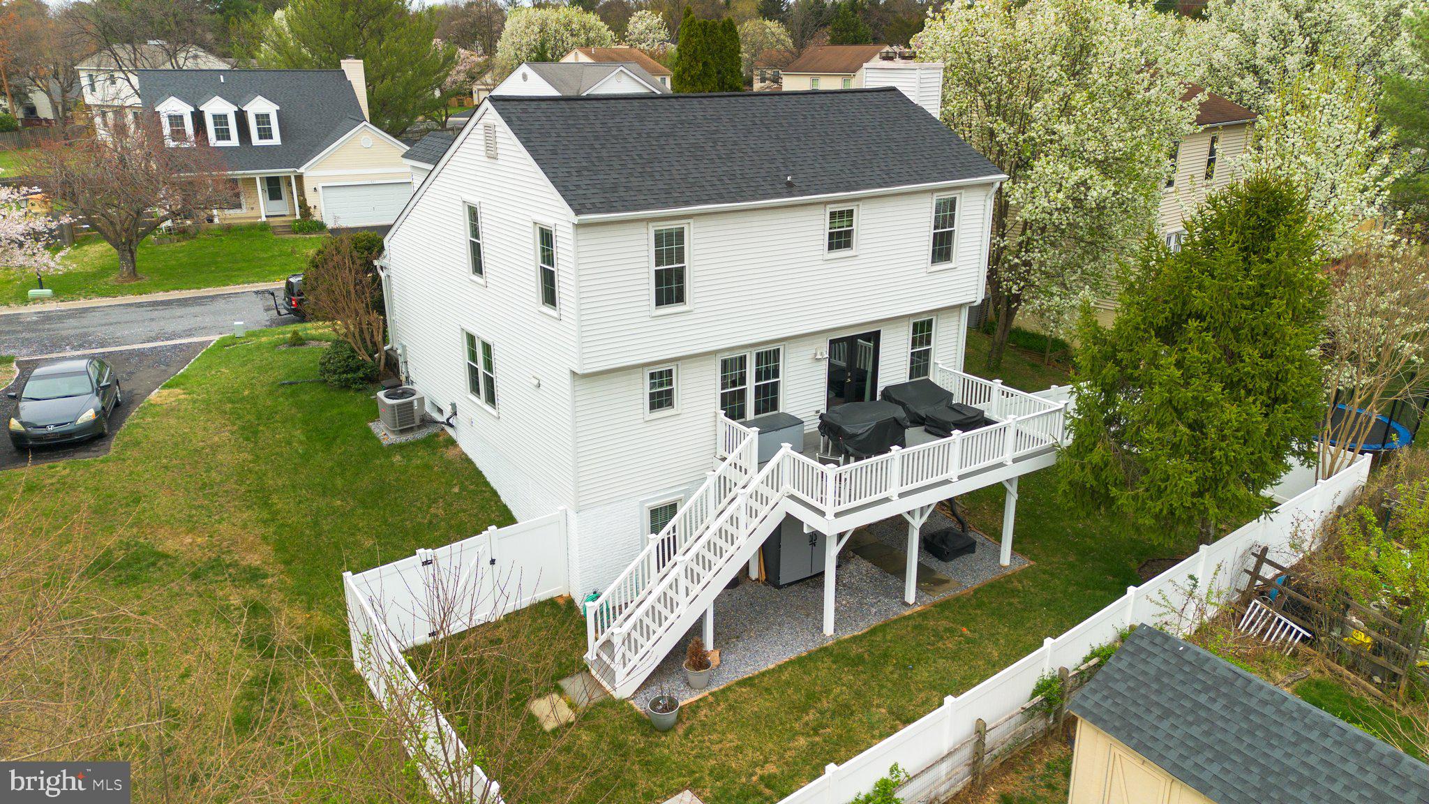 POTOMAC RIDGE - Residential