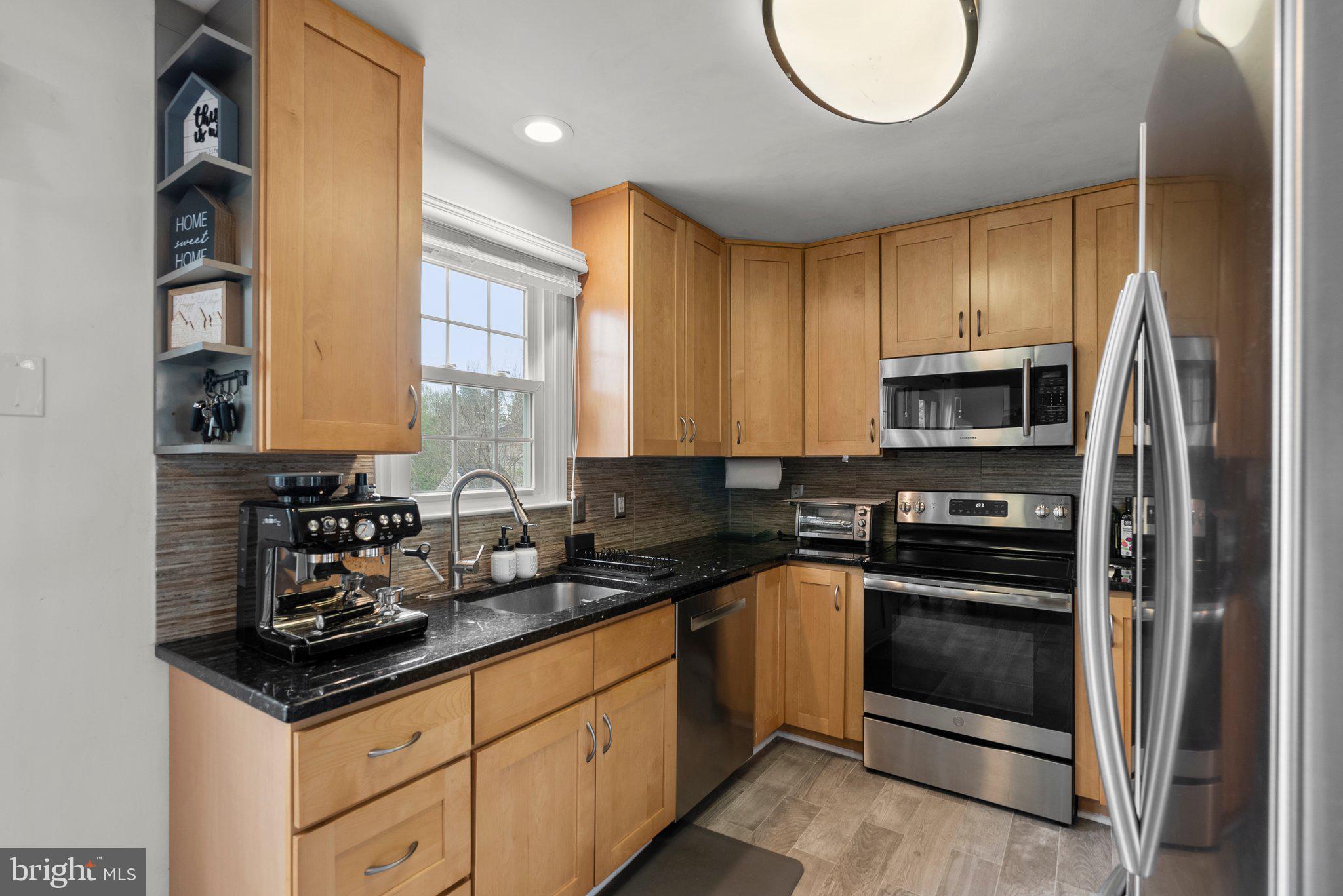 POTOMAC RIDGE - Residential