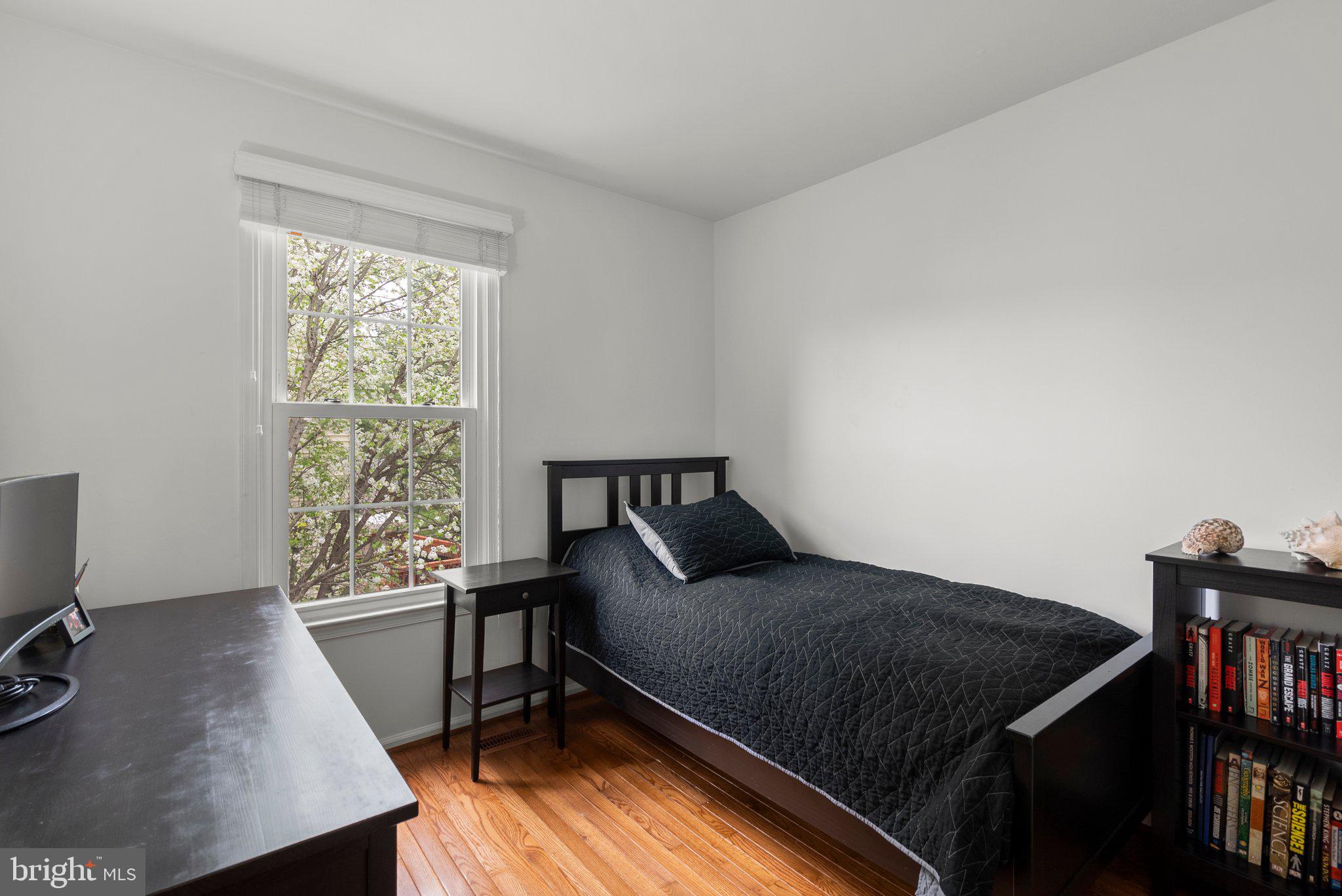 POTOMAC RIDGE - Residential