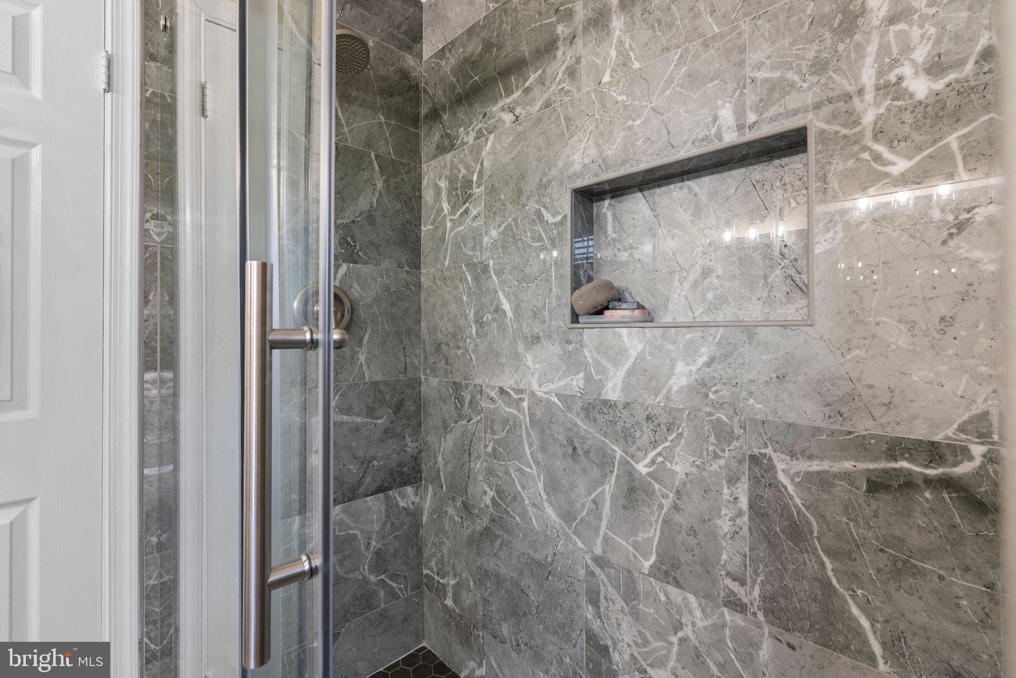 POTOMAC RIDGE - Residential