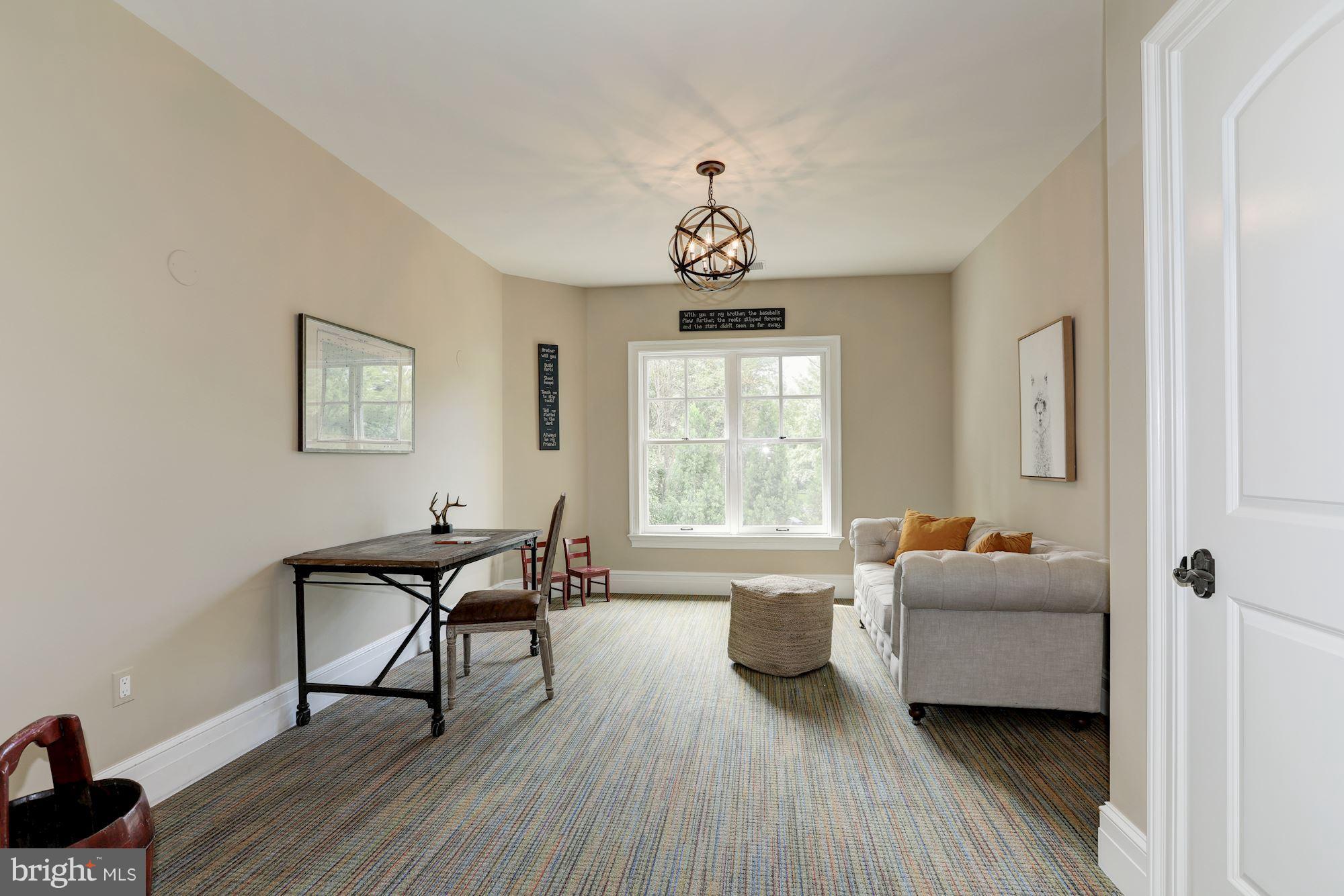 SPRING HILL FARM - Residential