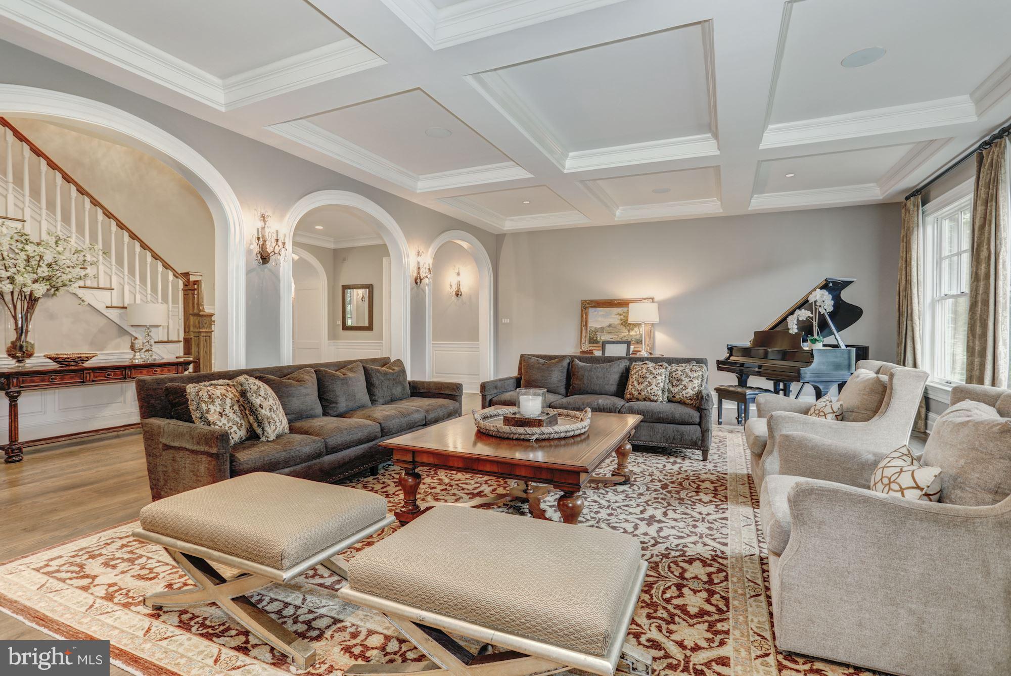 SPRING HILL FARM - Residential