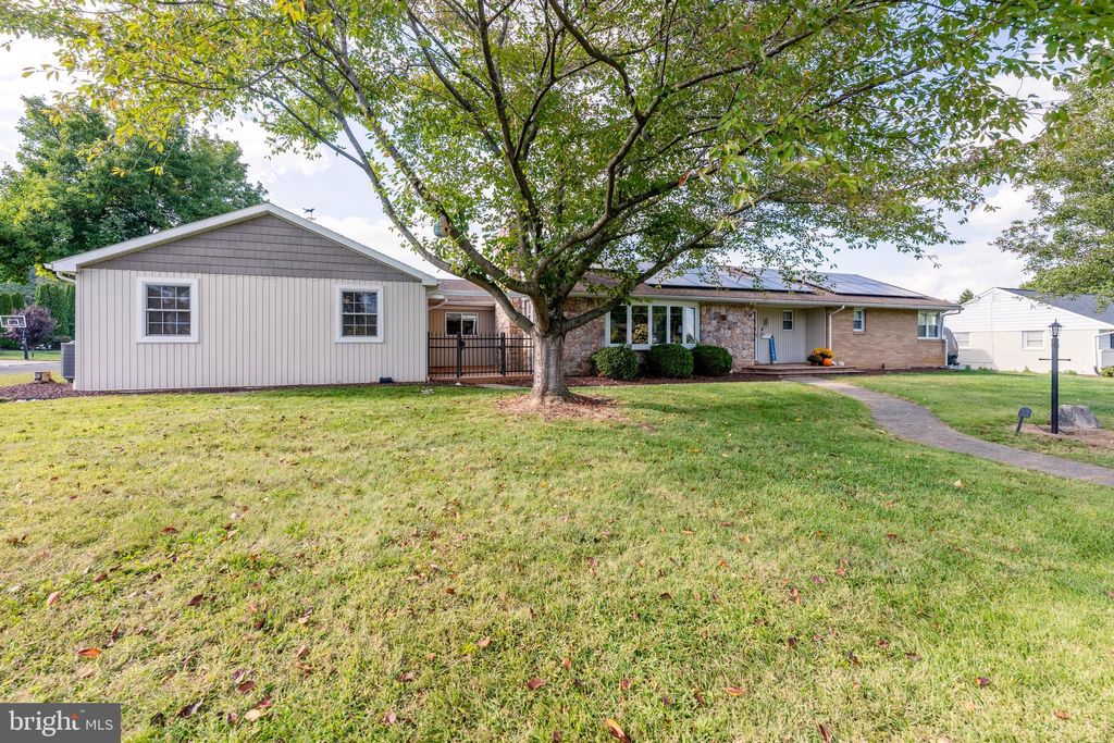 Photo of 1 E Pine Street, EMMAUS, PA 18049 (MLS # PALH2013430)