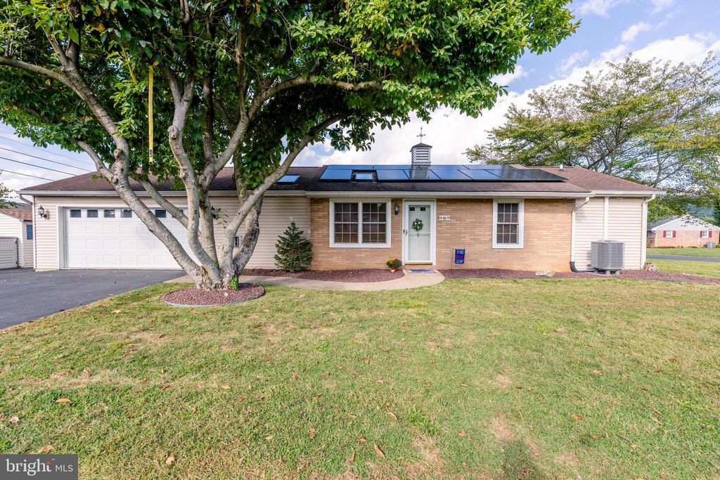 Photo of 1 E Pine Street, EMMAUS, PA 18049 (MLS # PALH2013430)