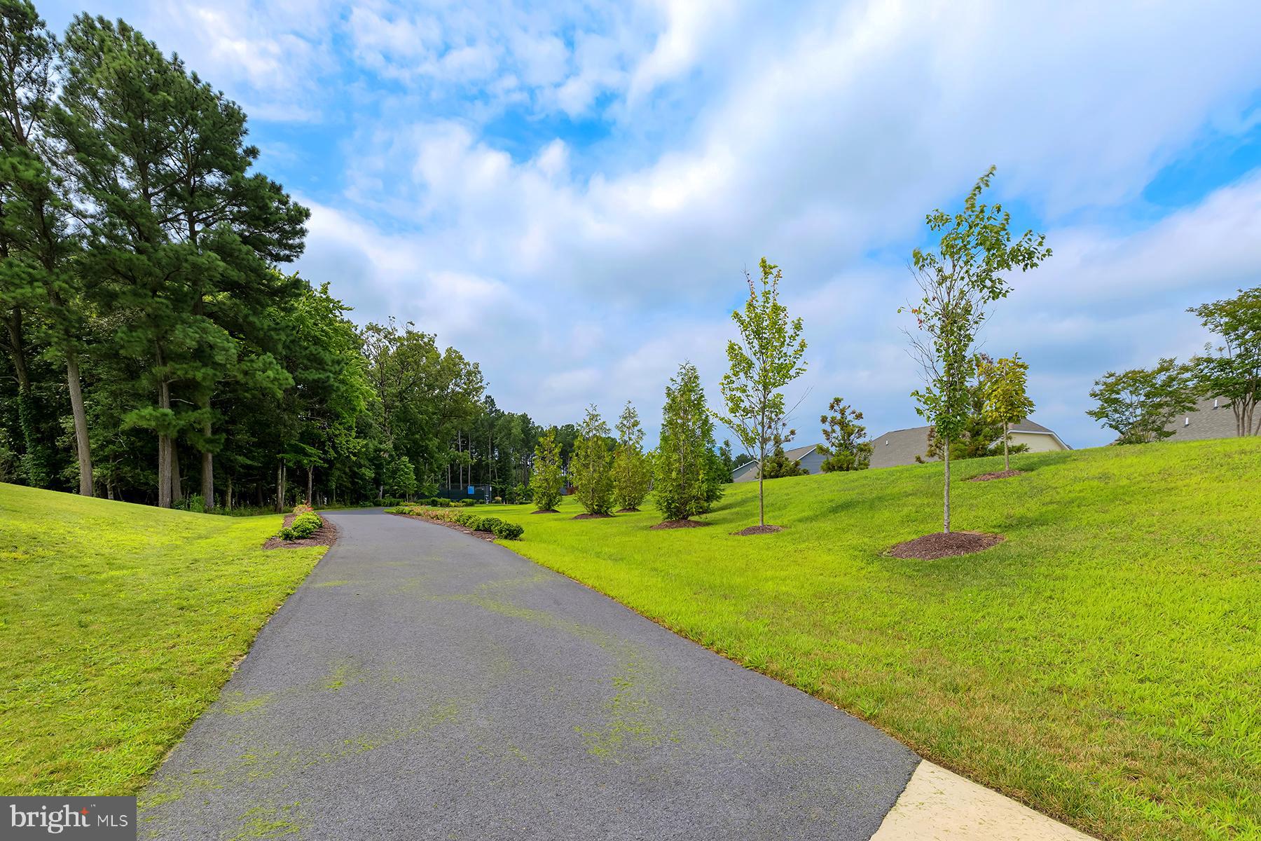 PENINSULA LAKES - Residential