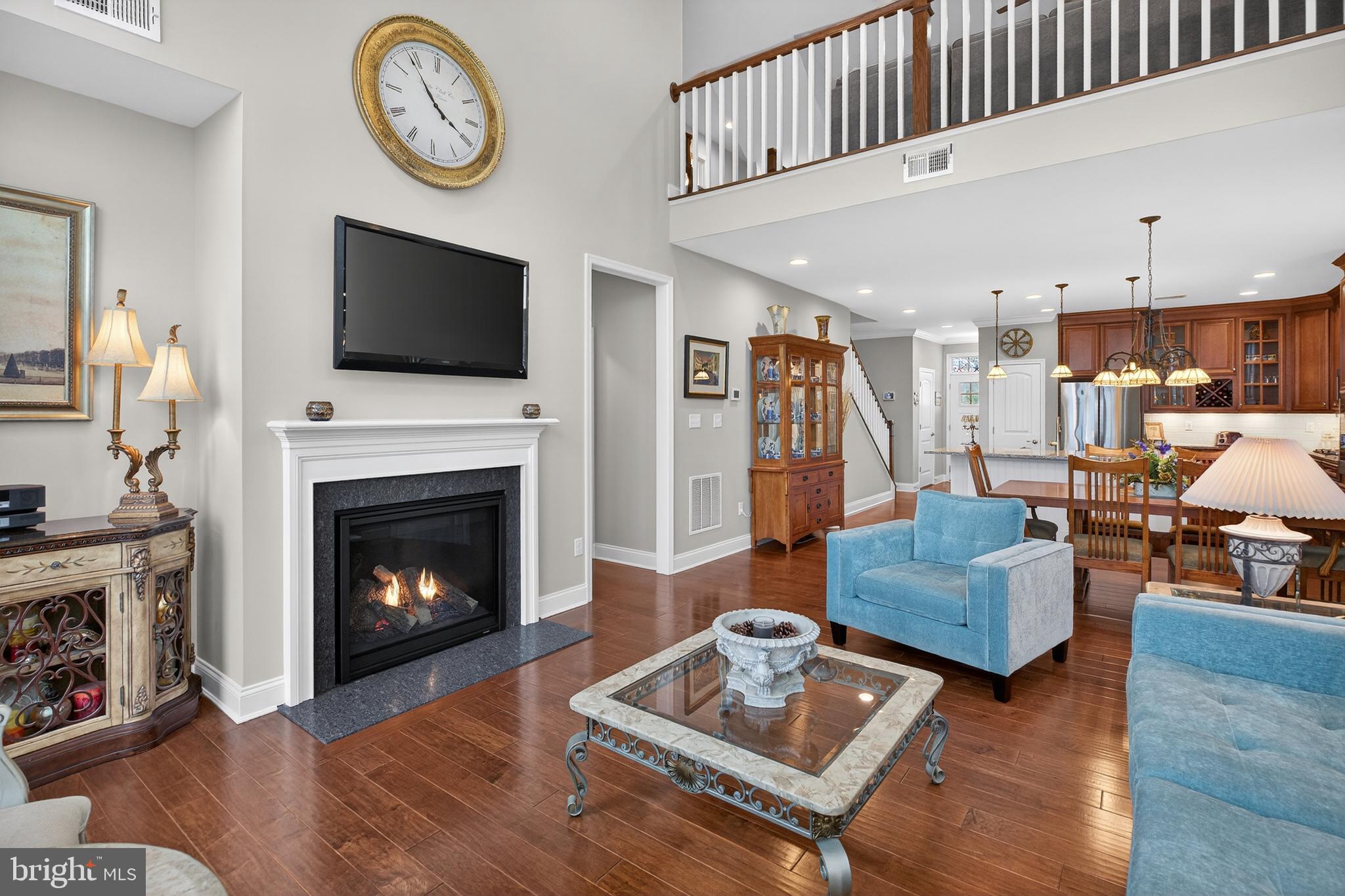 PENINSULA LAKES - Residential