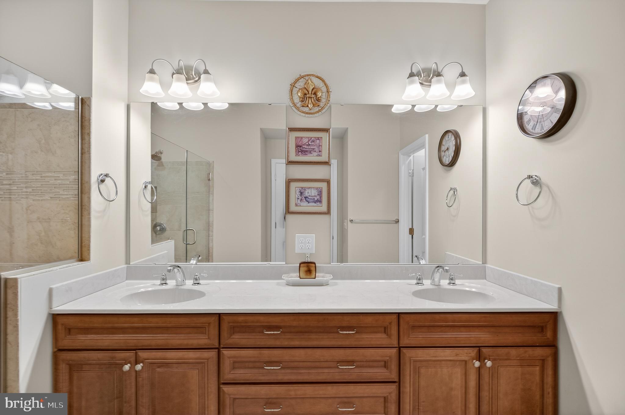 PENINSULA LAKES - Residential