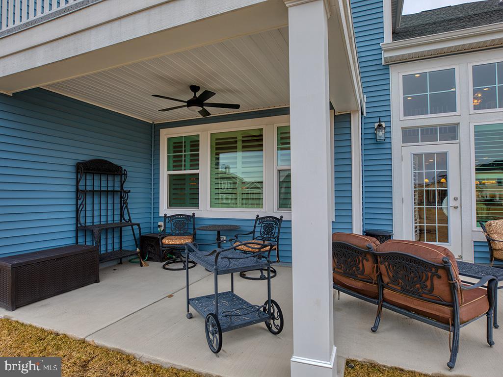 PENINSULA LAKES - Residential