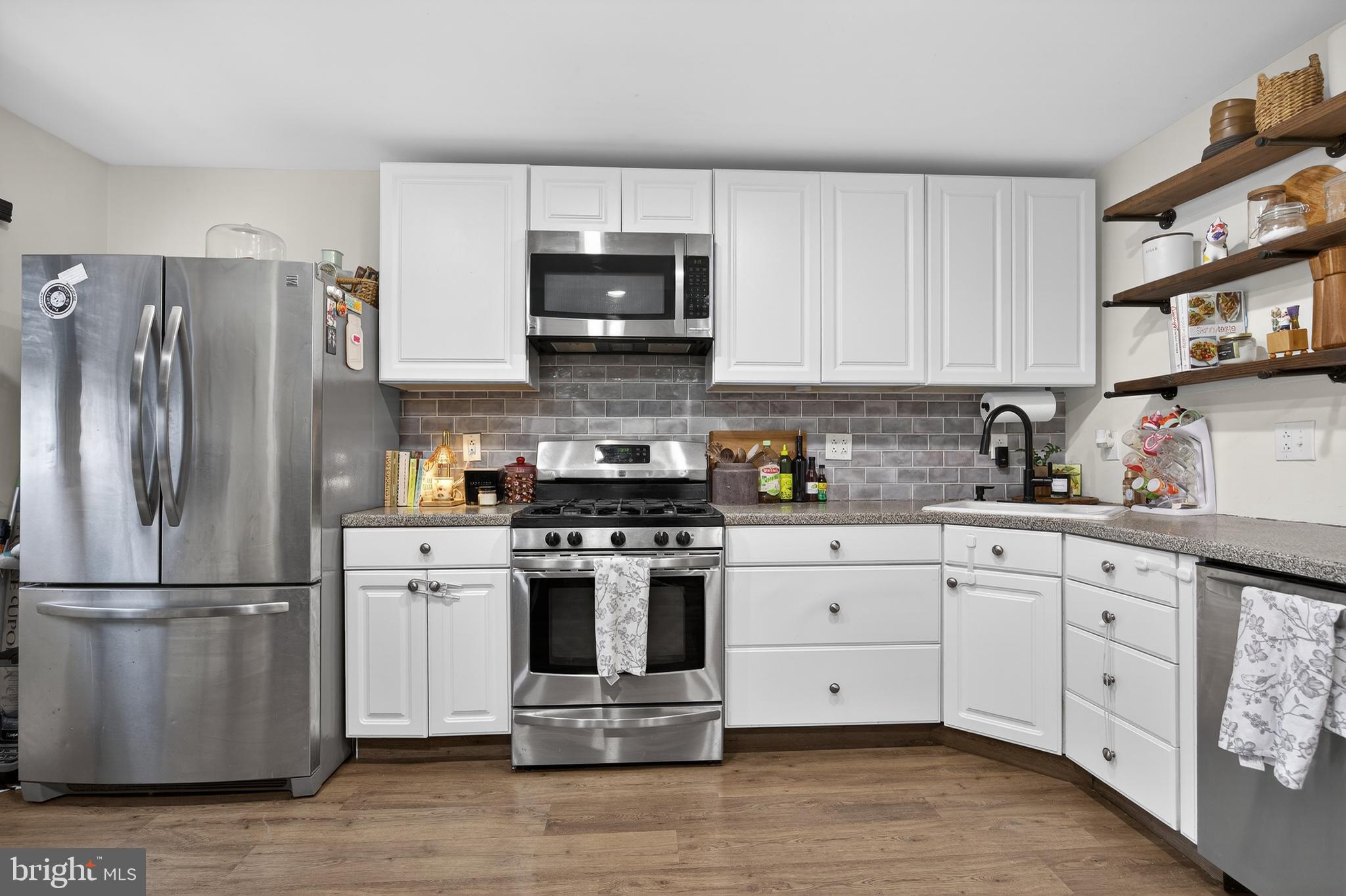 PARKWOOD - Residential