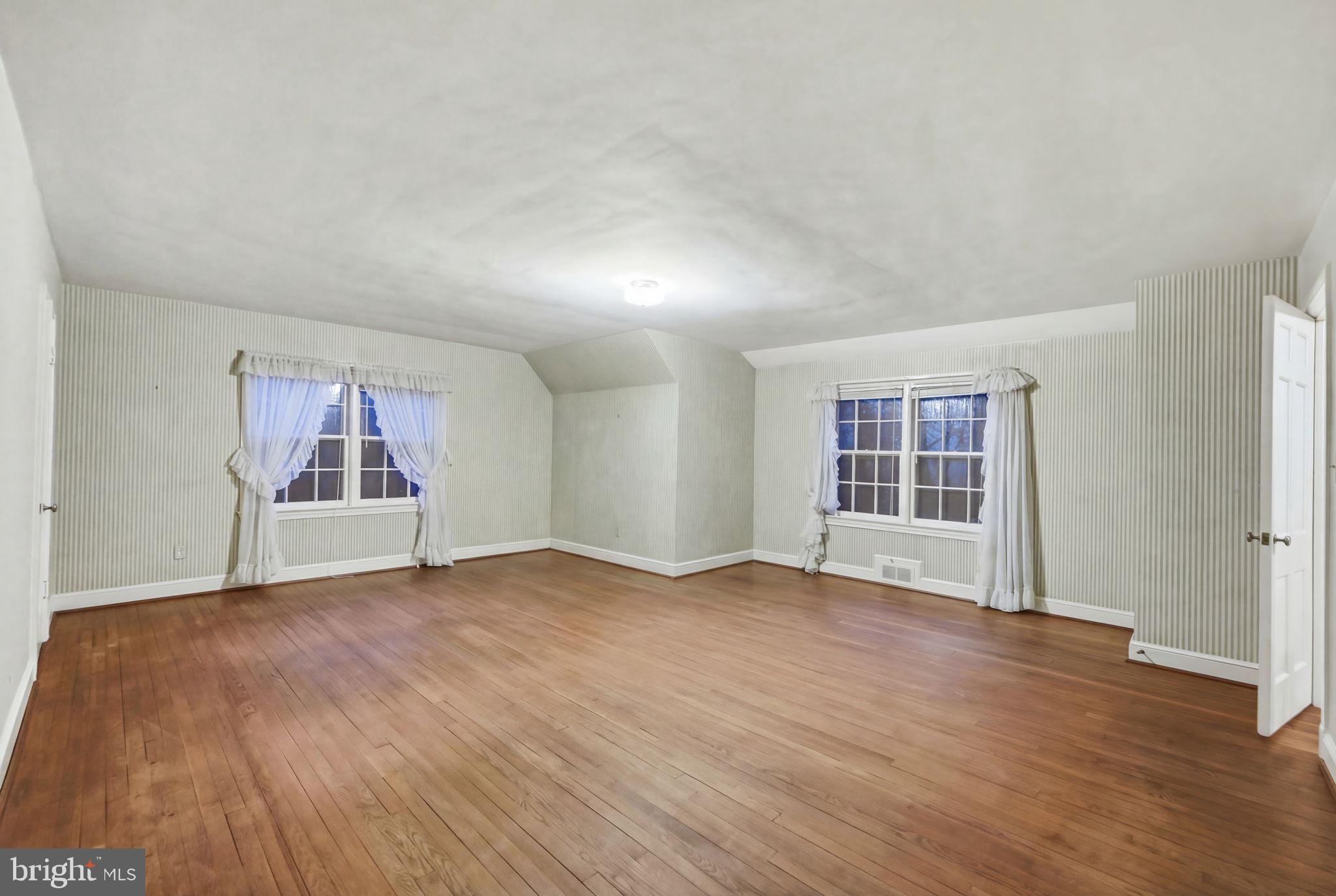 WESTMORELAND HILLS - Residential