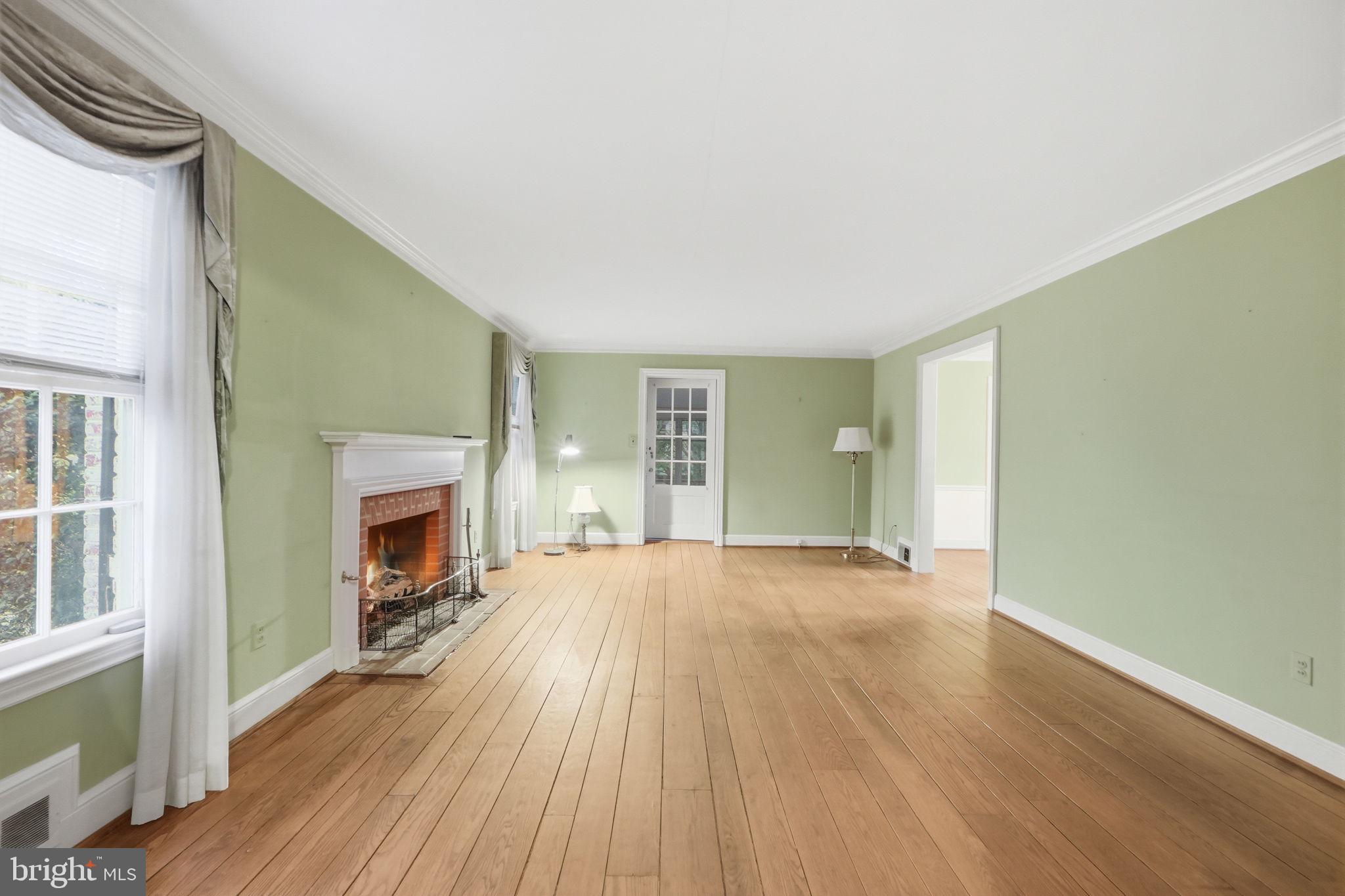 WESTMORELAND HILLS - Residential