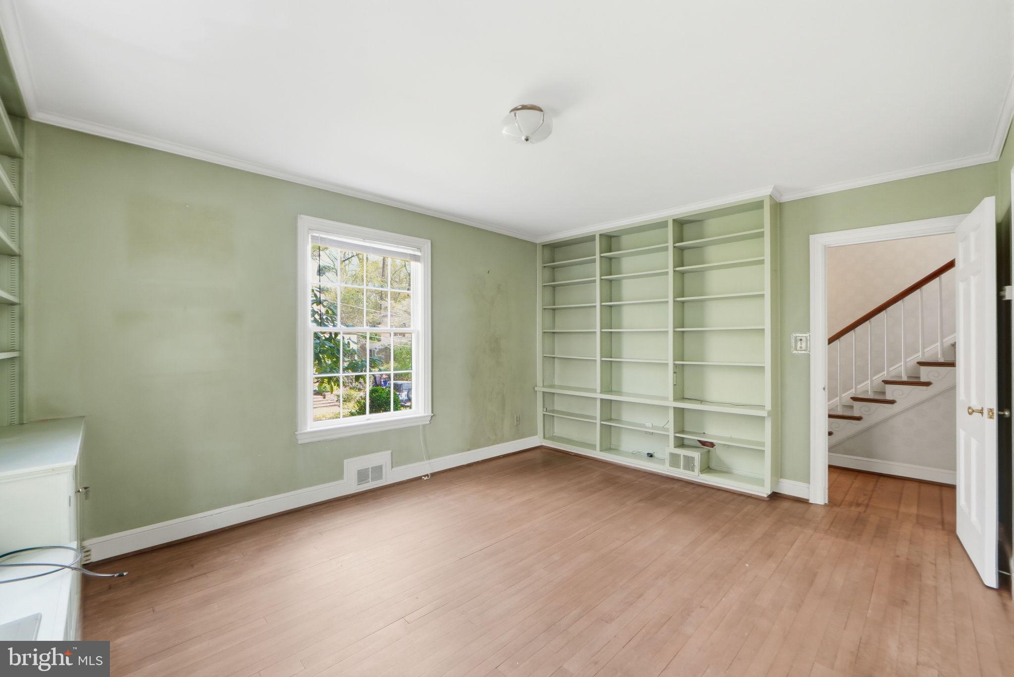 WESTMORELAND HILLS - Residential