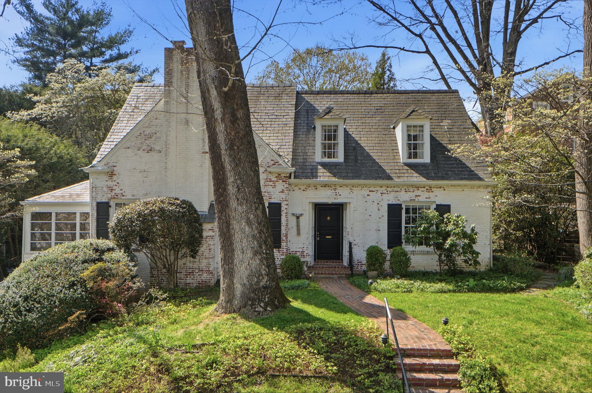 WESTMORELAND HILLS - Residential