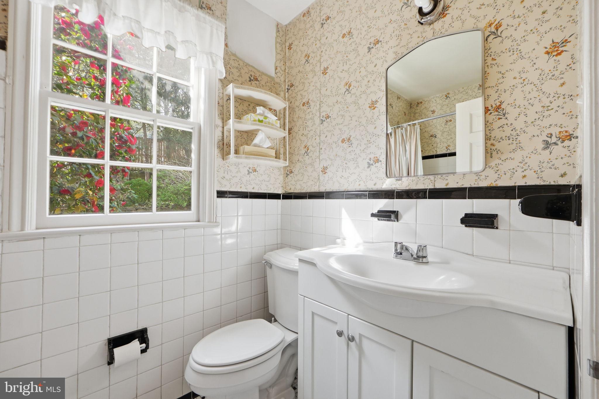 WESTMORELAND HILLS - Residential