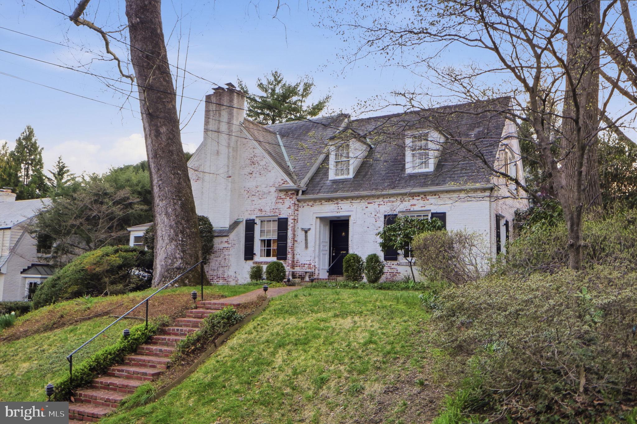 WESTMORELAND HILLS - Residential