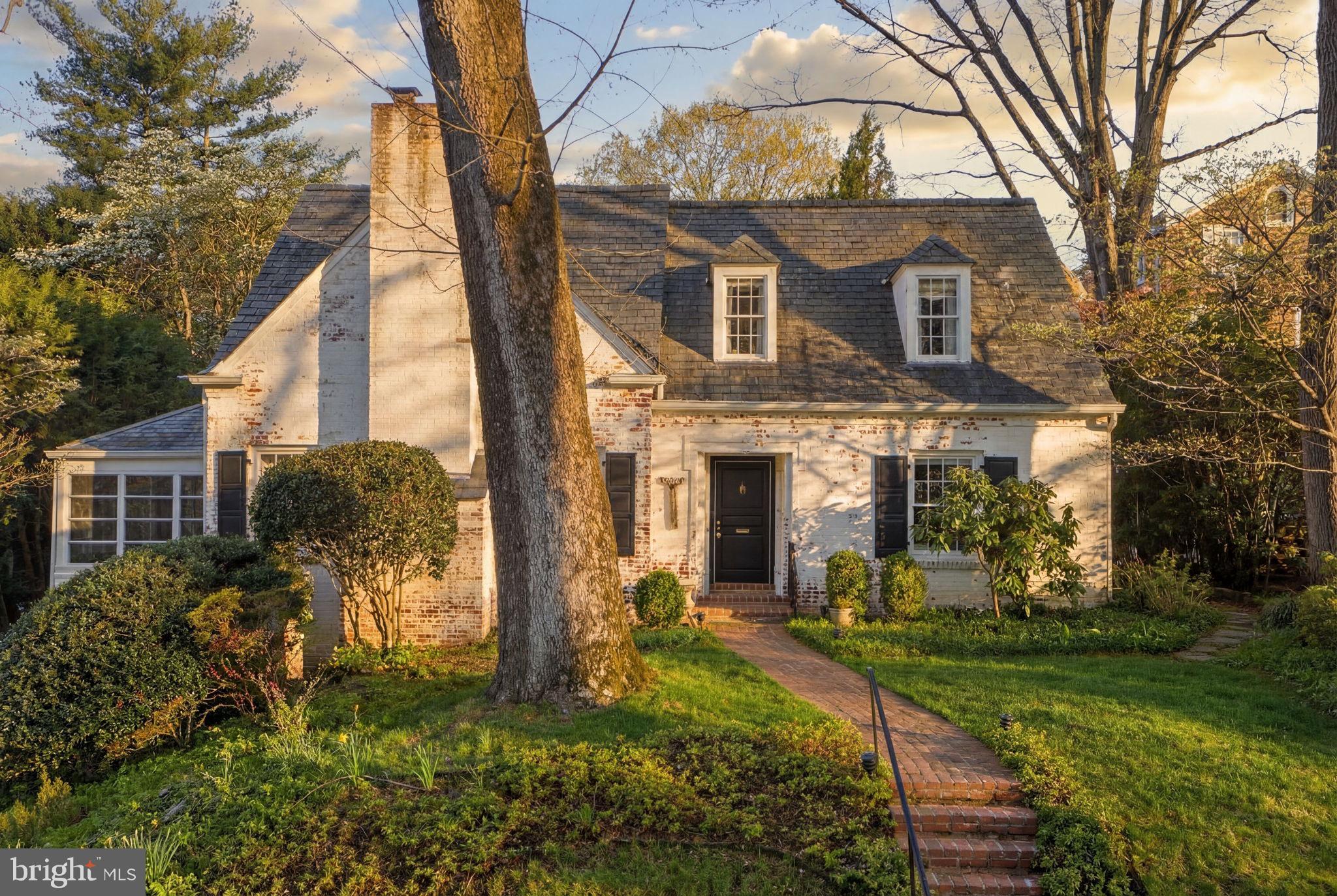 WESTMORELAND HILLS - Residential