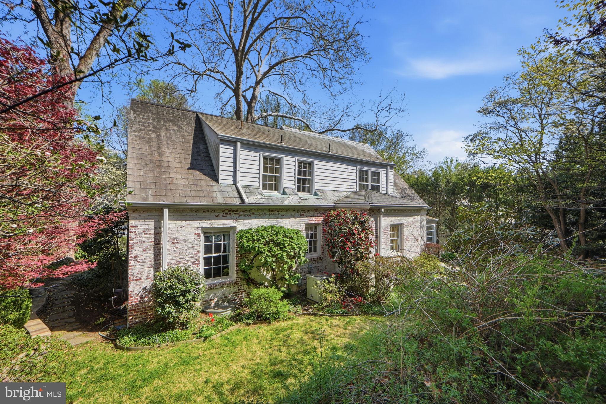 WESTMORELAND HILLS - Residential