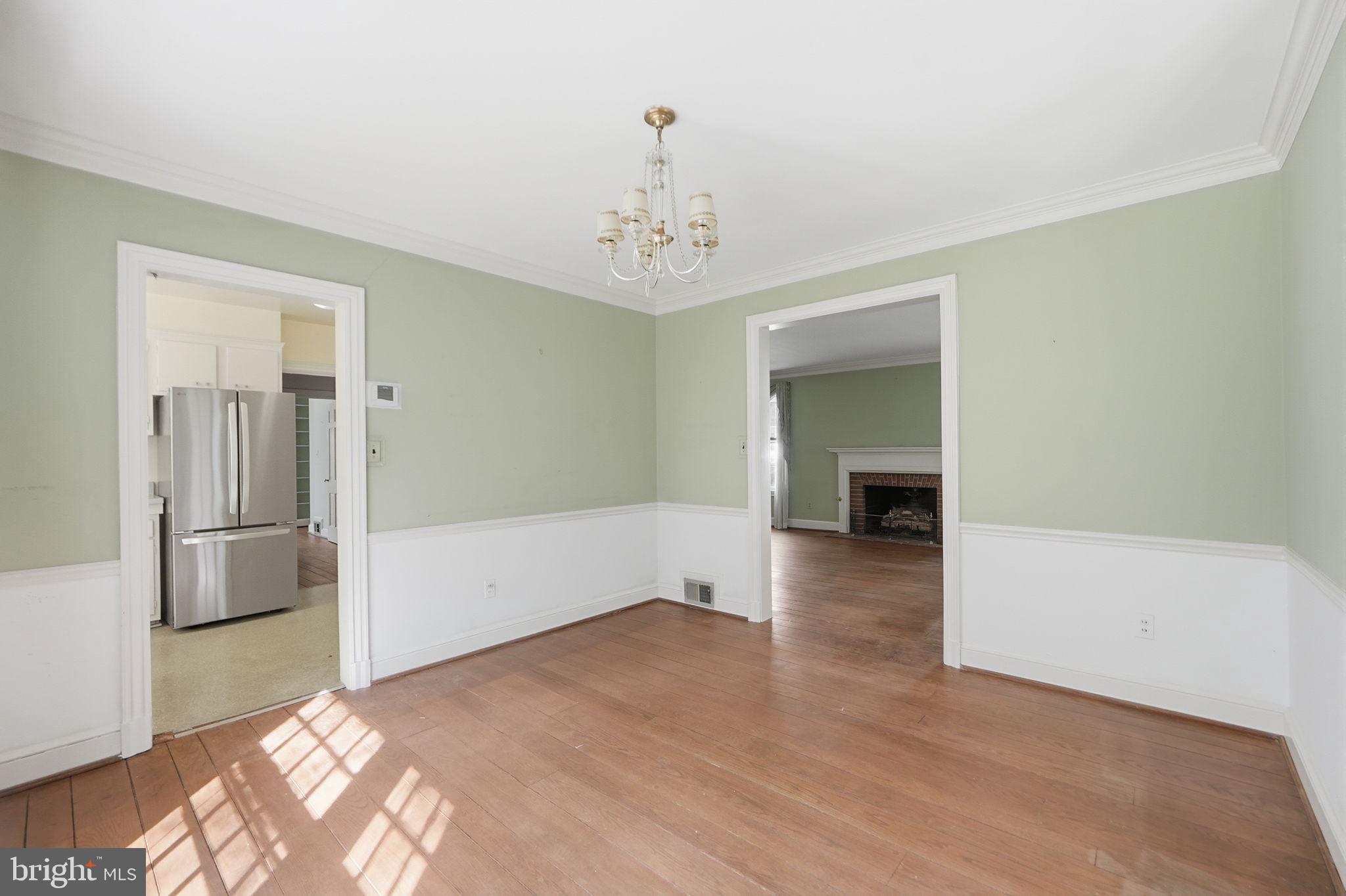 WESTMORELAND HILLS - Residential