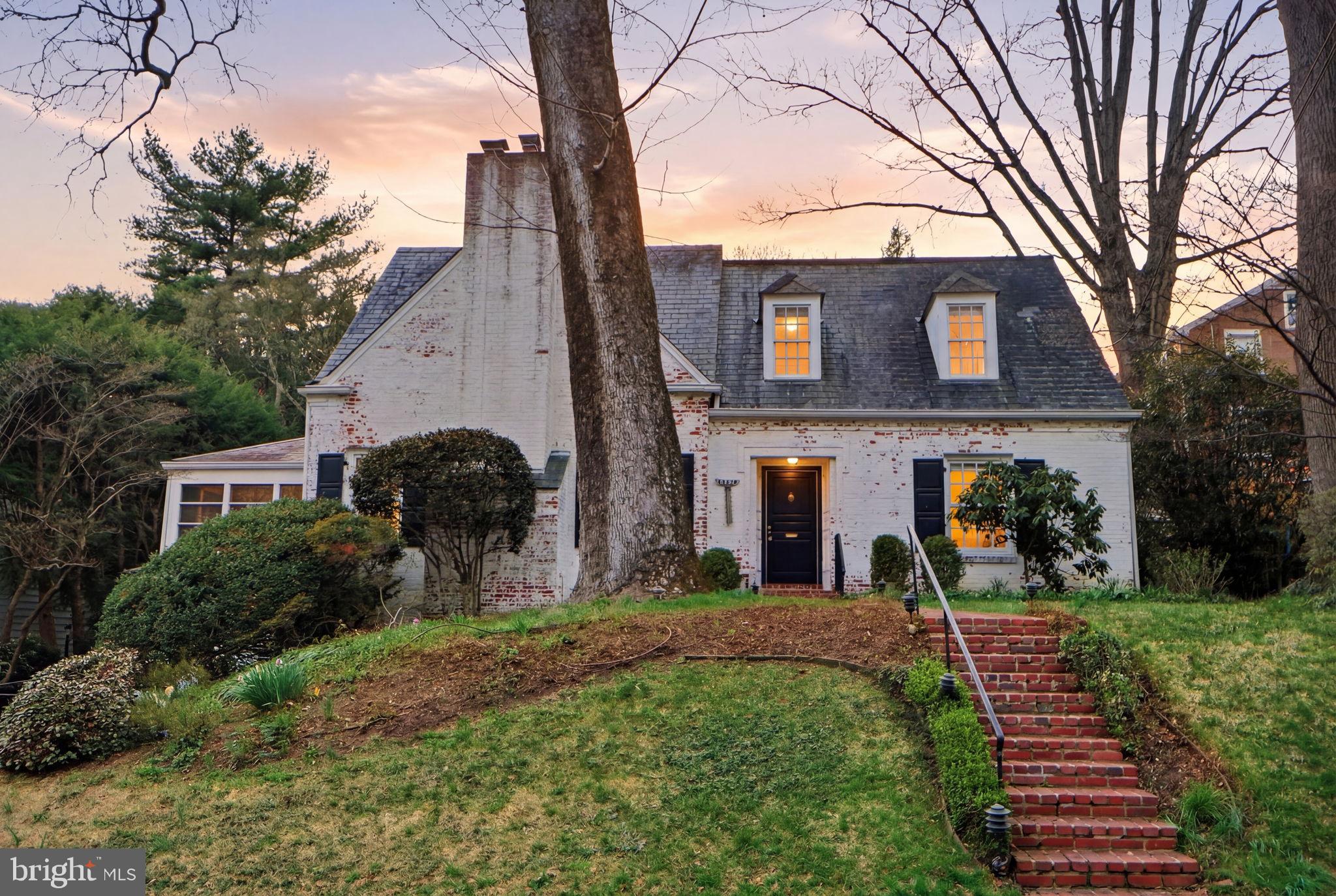 WESTMORELAND HILLS - Residential