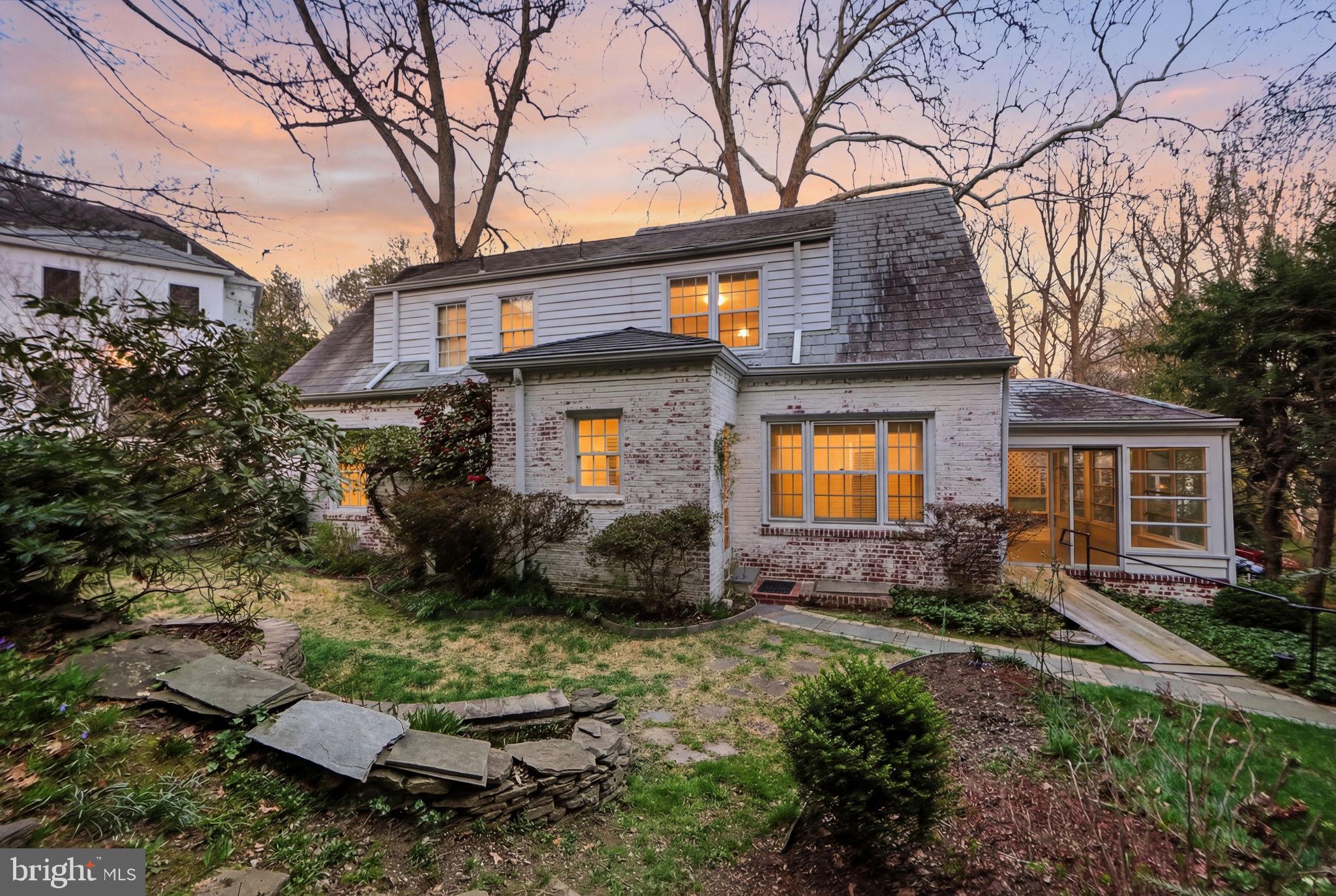 WESTMORELAND HILLS - Residential