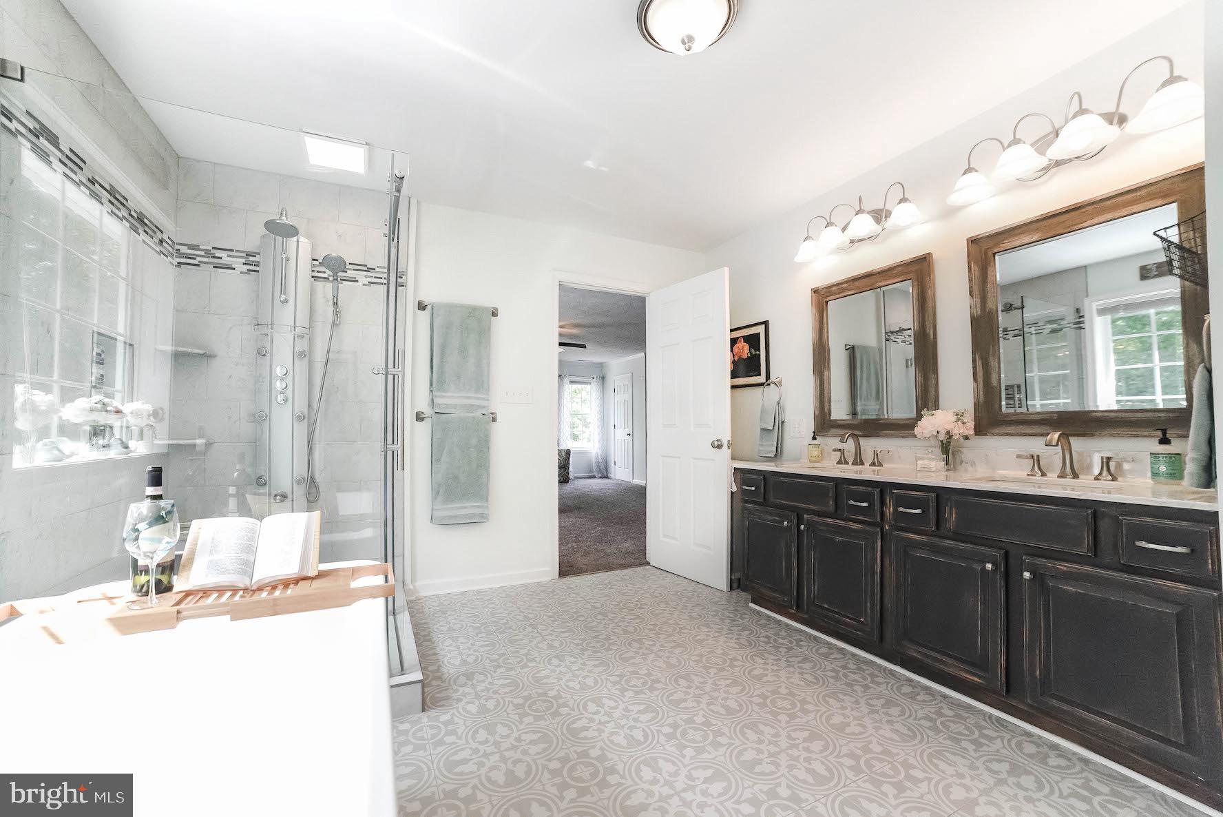 SAINT JAMES - Residential