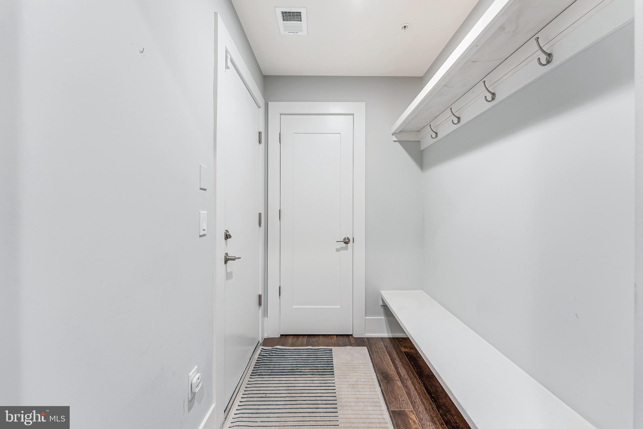 GROSVENOR HEIGHTS - Residential