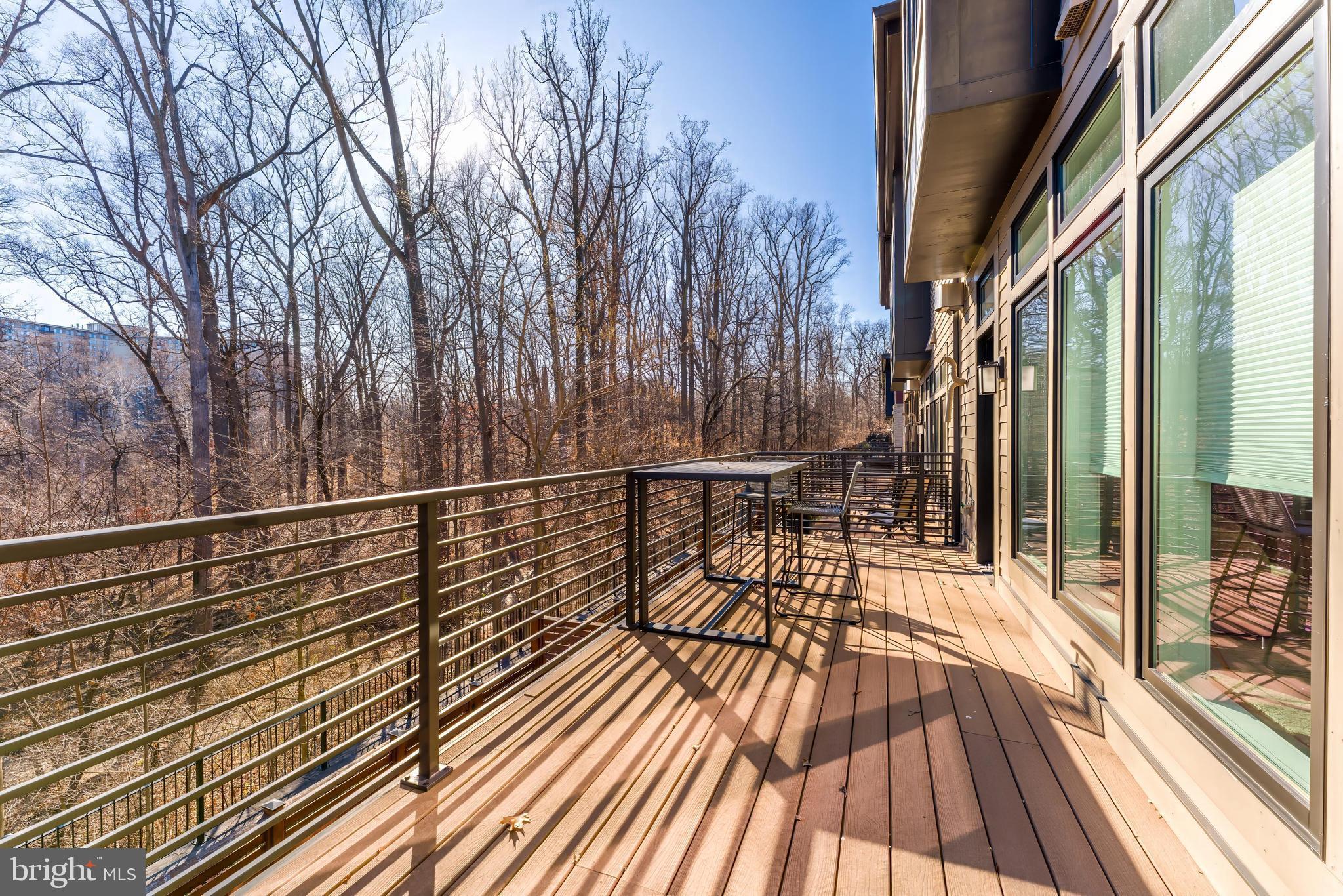 GROSVENOR HEIGHTS - Residential