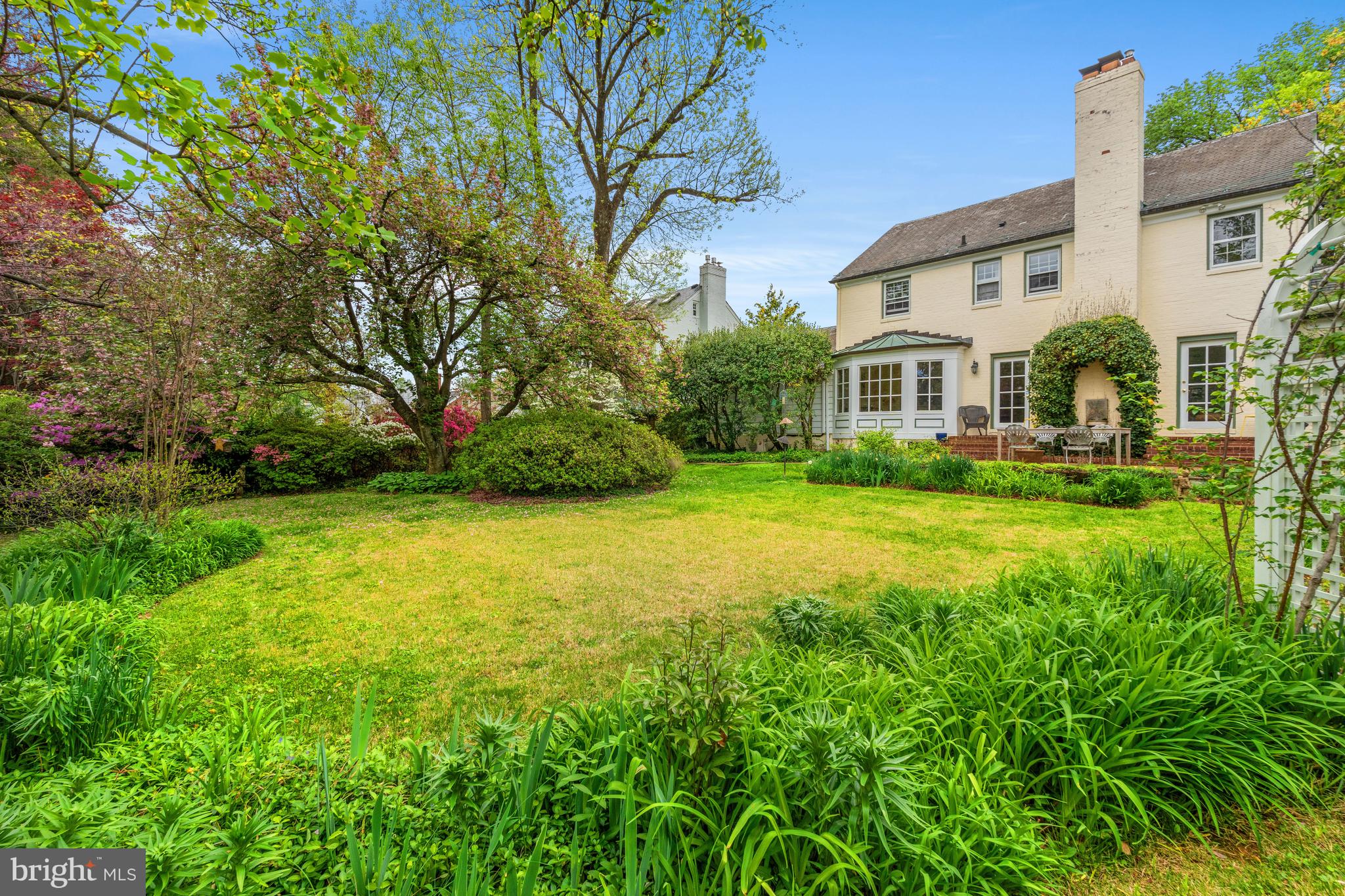 THE HAMLET - Residential