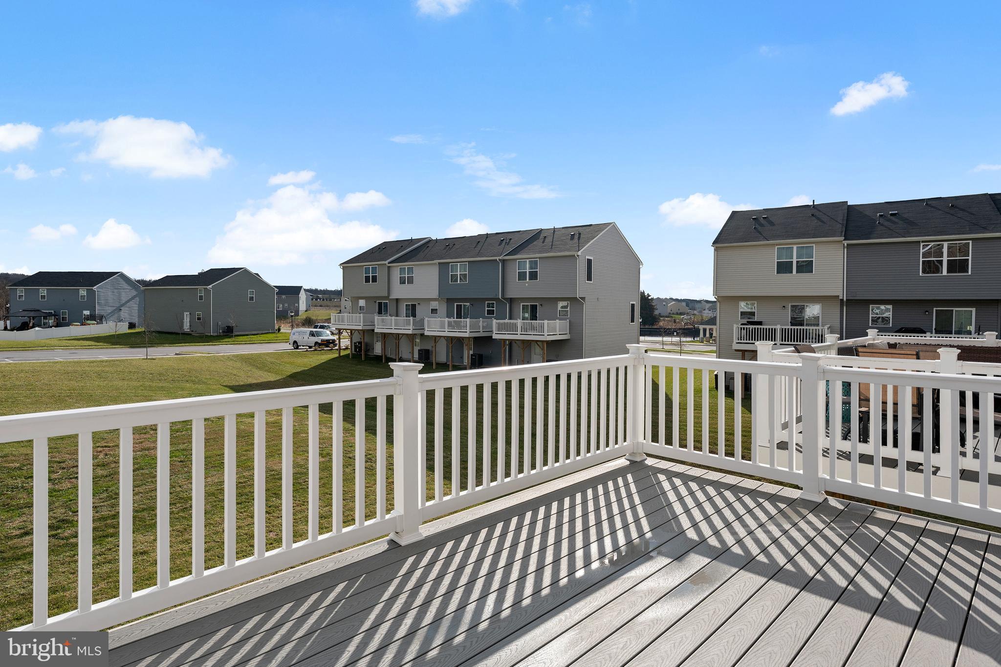 MEADE'S CROSSING - Residential