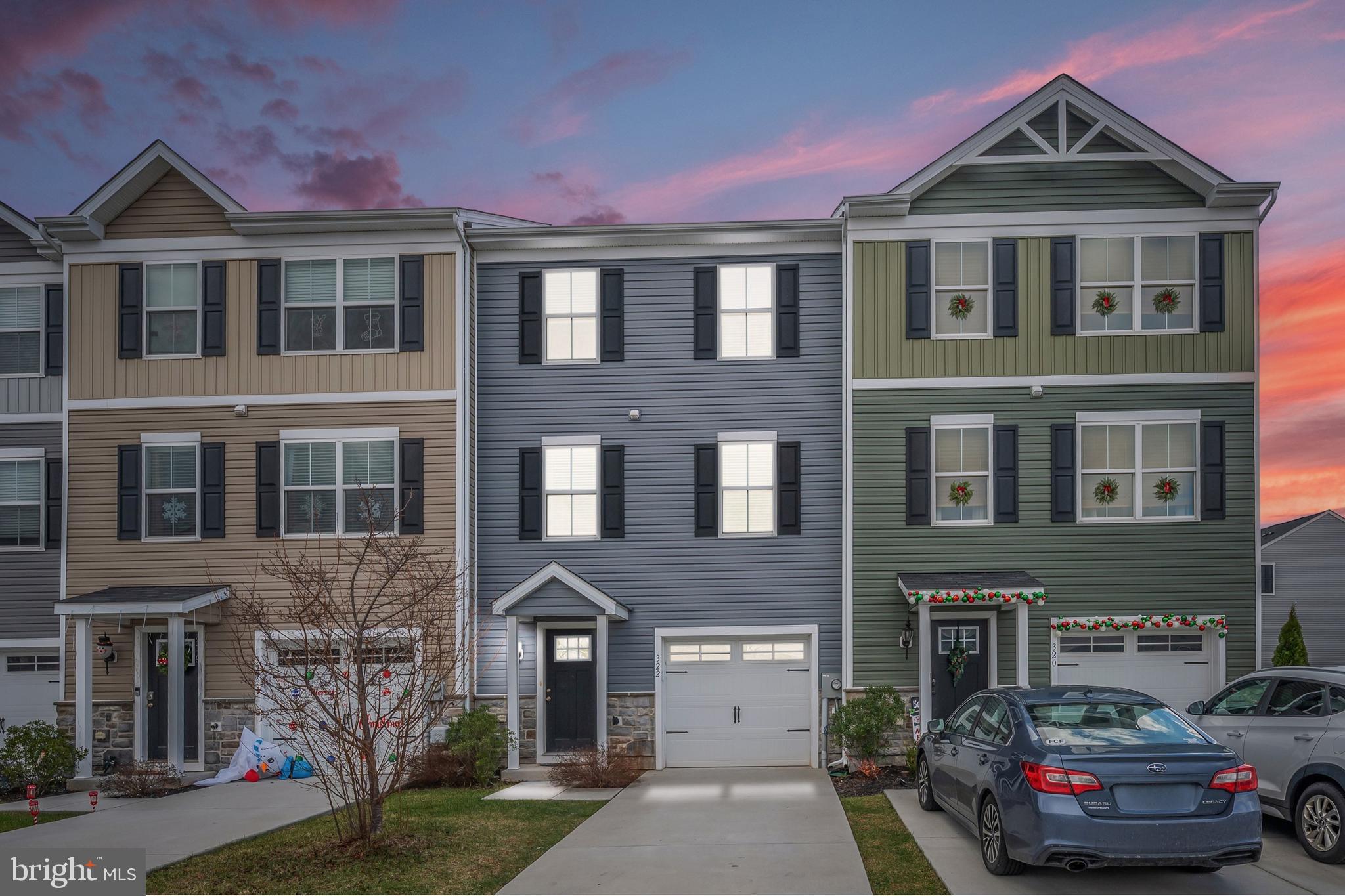 MEADE'S CROSSING - Residential