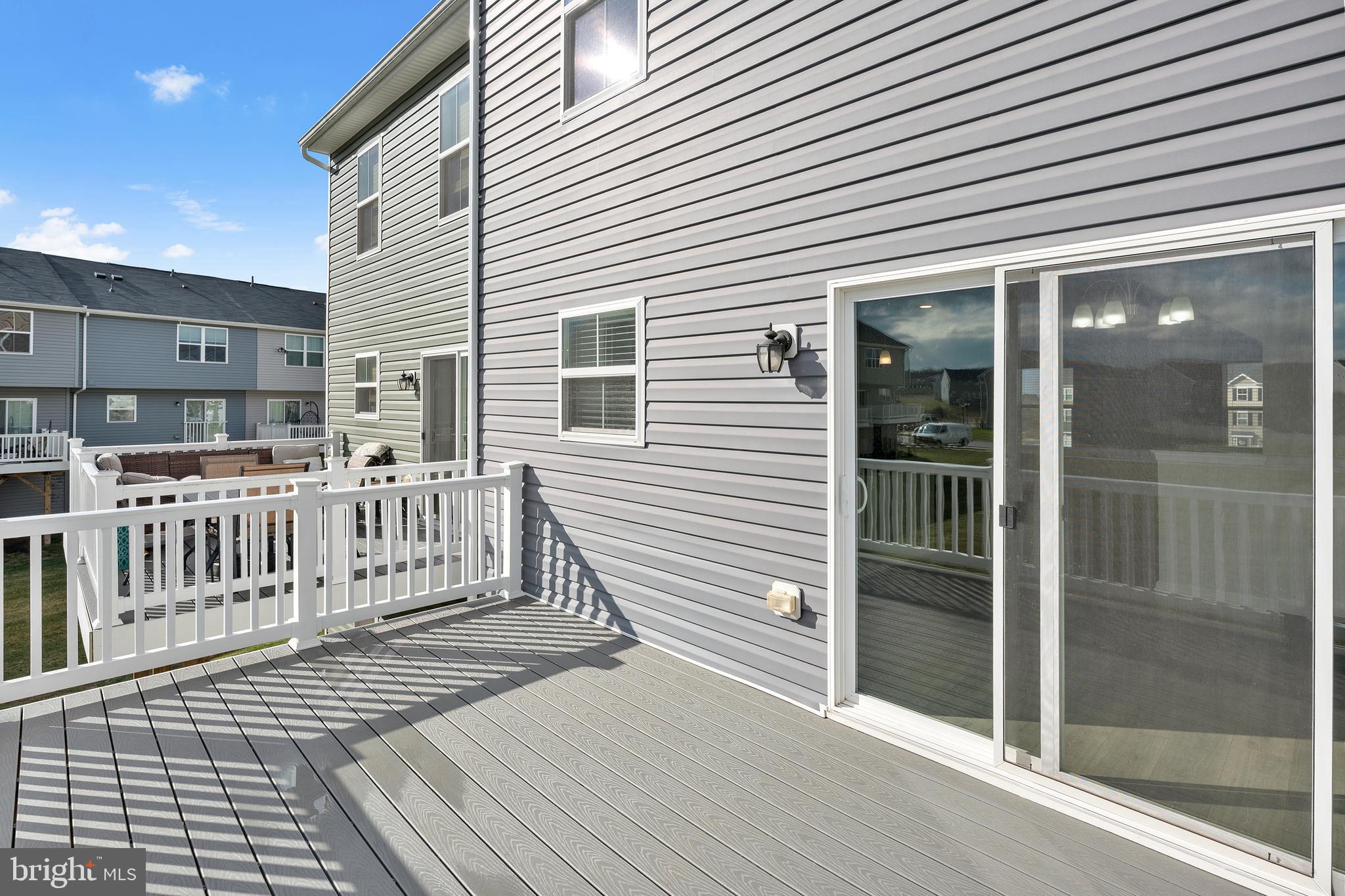 MEADE'S CROSSING - Residential