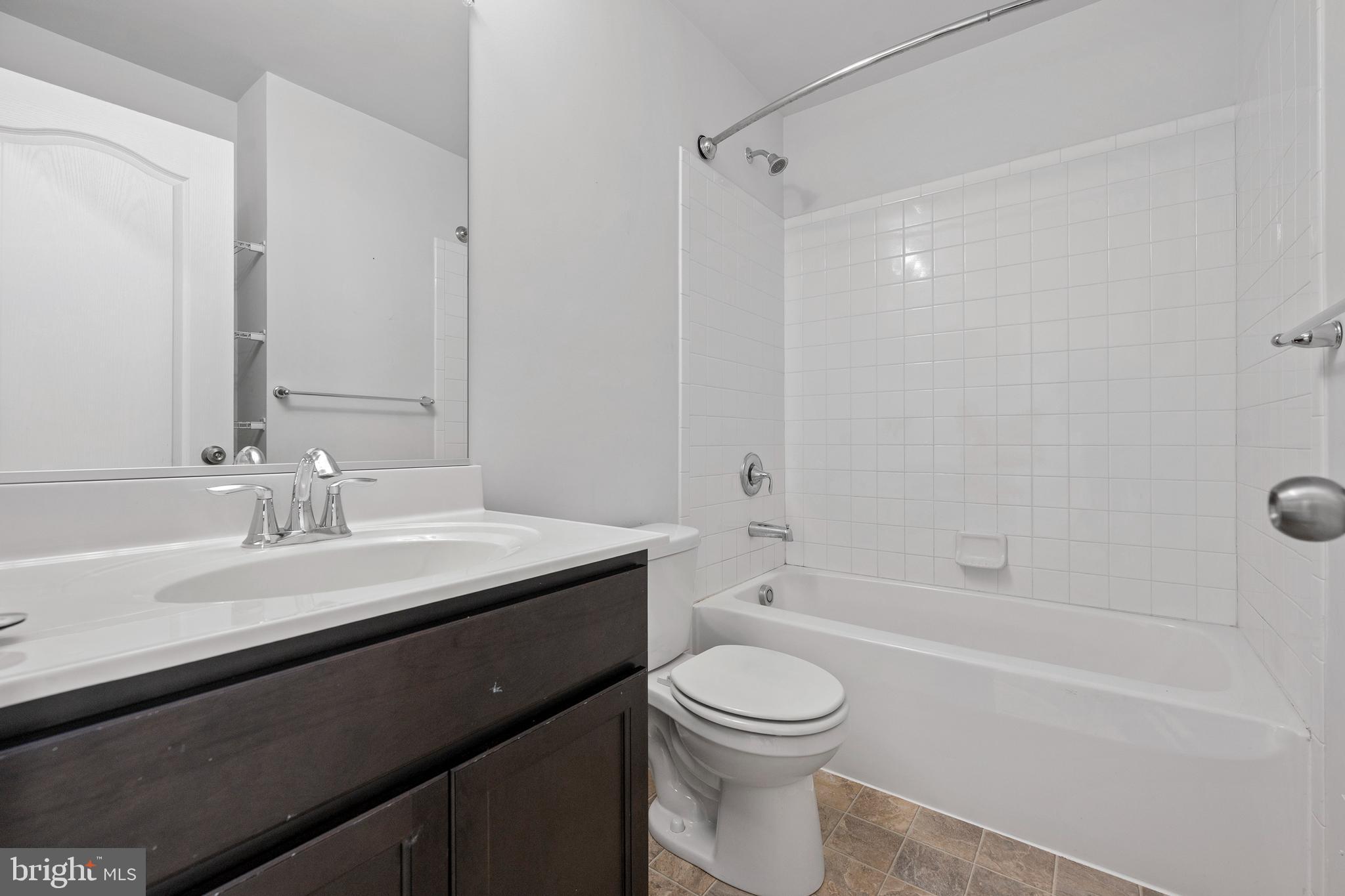 MEADE'S CROSSING - Residential