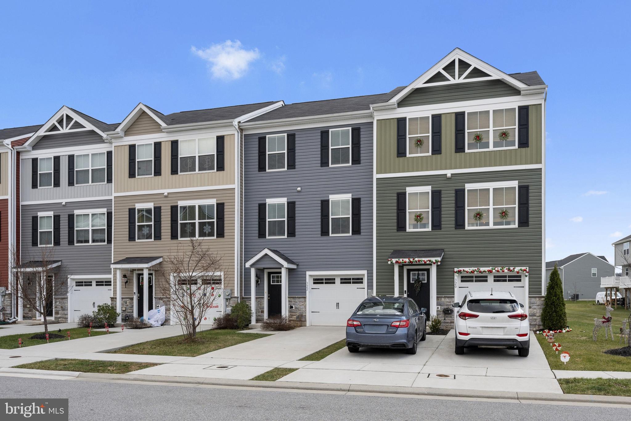 MEADE'S CROSSING - Residential