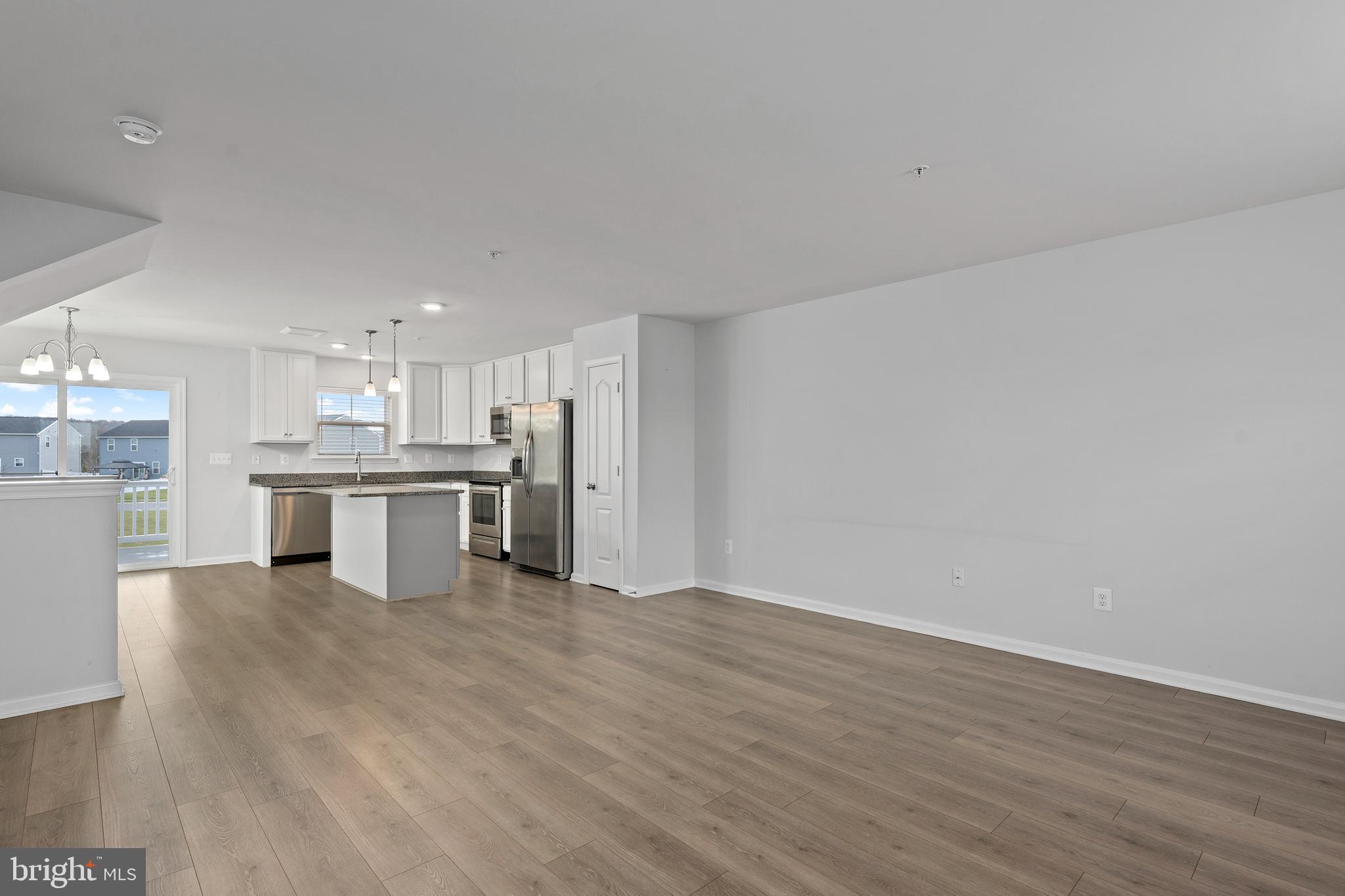 MEADE'S CROSSING - Residential