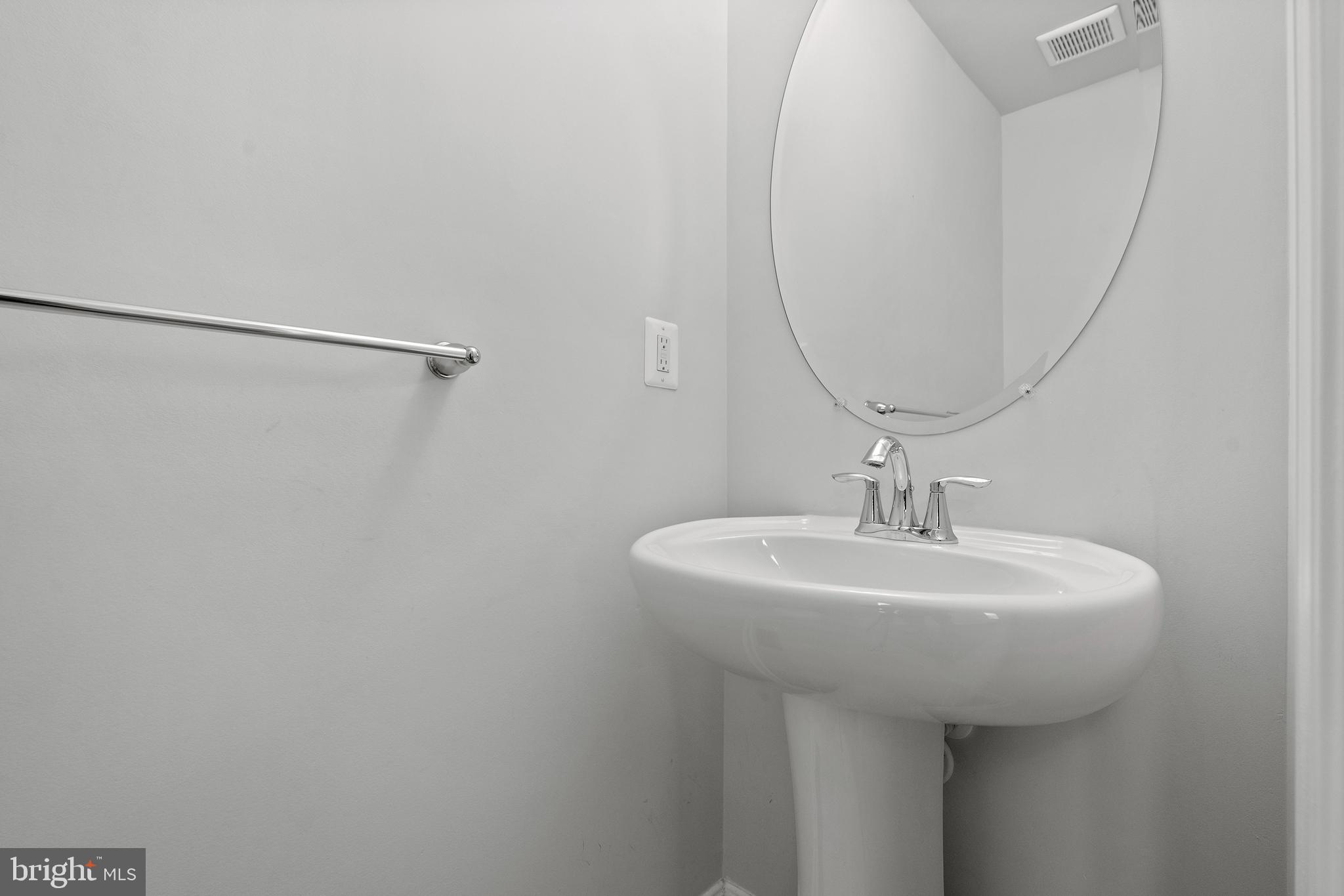 MEADE'S CROSSING - Residential