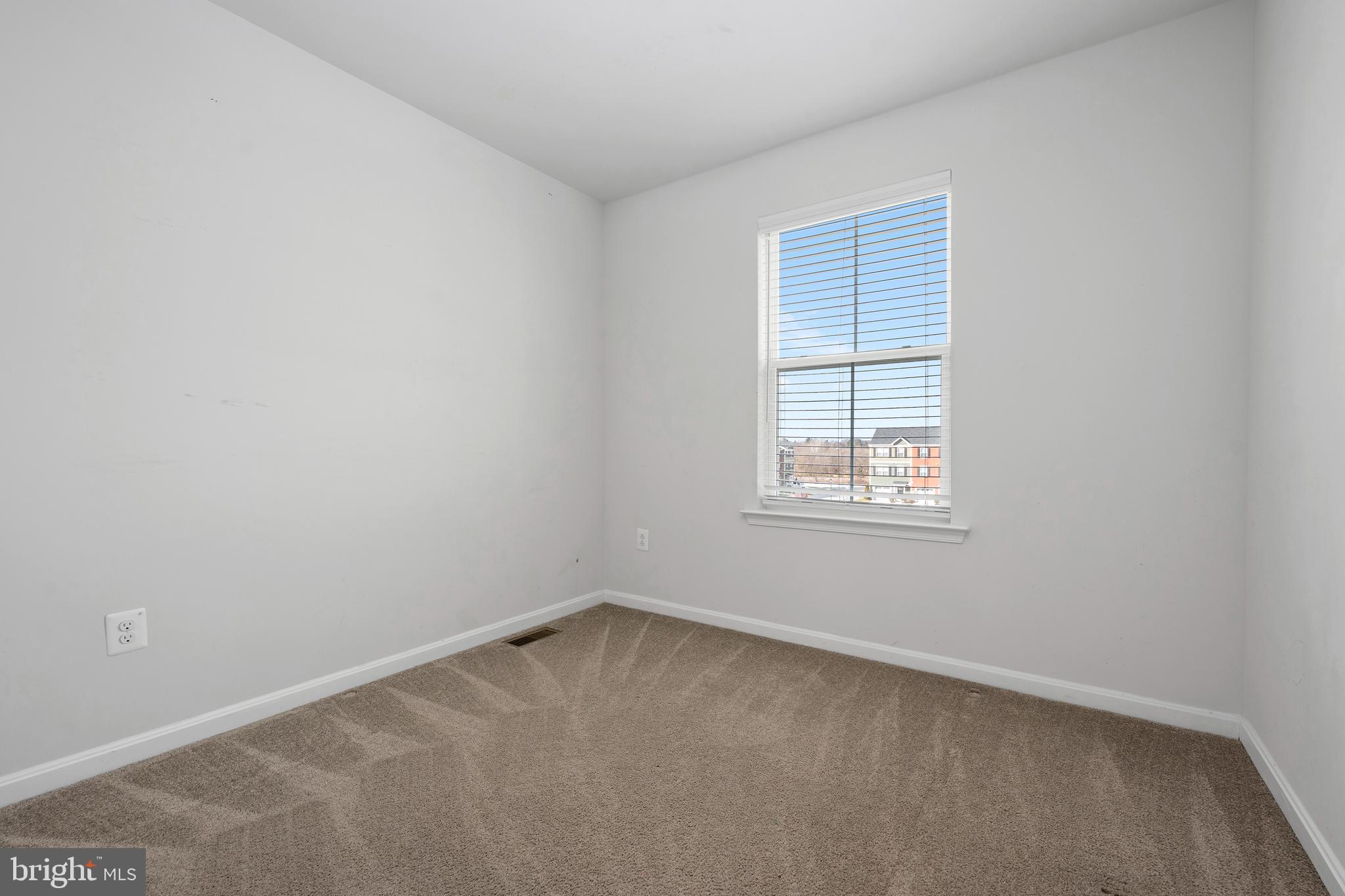 MEADE'S CROSSING - Residential