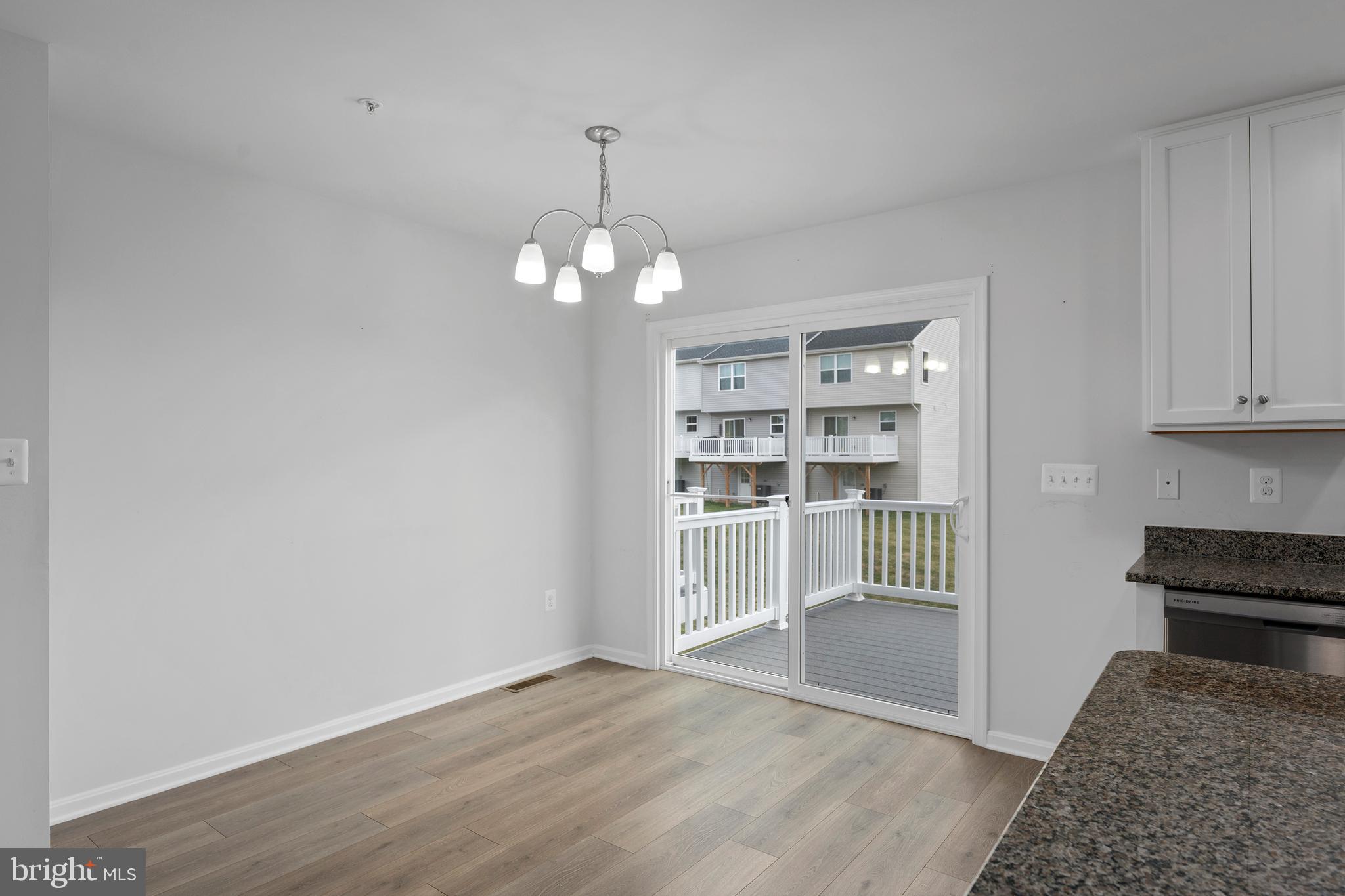 MEADE'S CROSSING - Residential